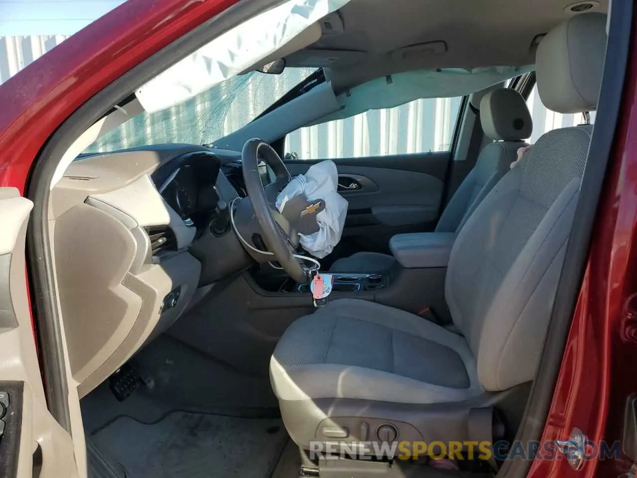 7 fotografías del automóvil dañado 1GNEVGKW1KJ172298 CHEVROLET TRAVERSE 2019