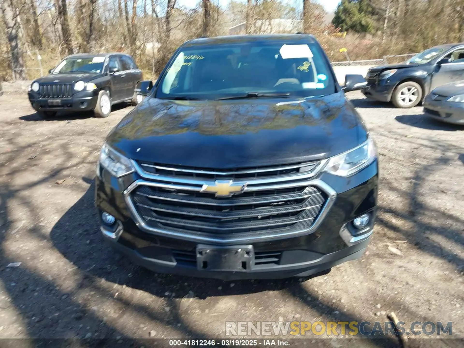 12 fotografías del automóvil dañado 1GNEVGKW3KJ100518 CHEVROLET TRAVERSE 2019