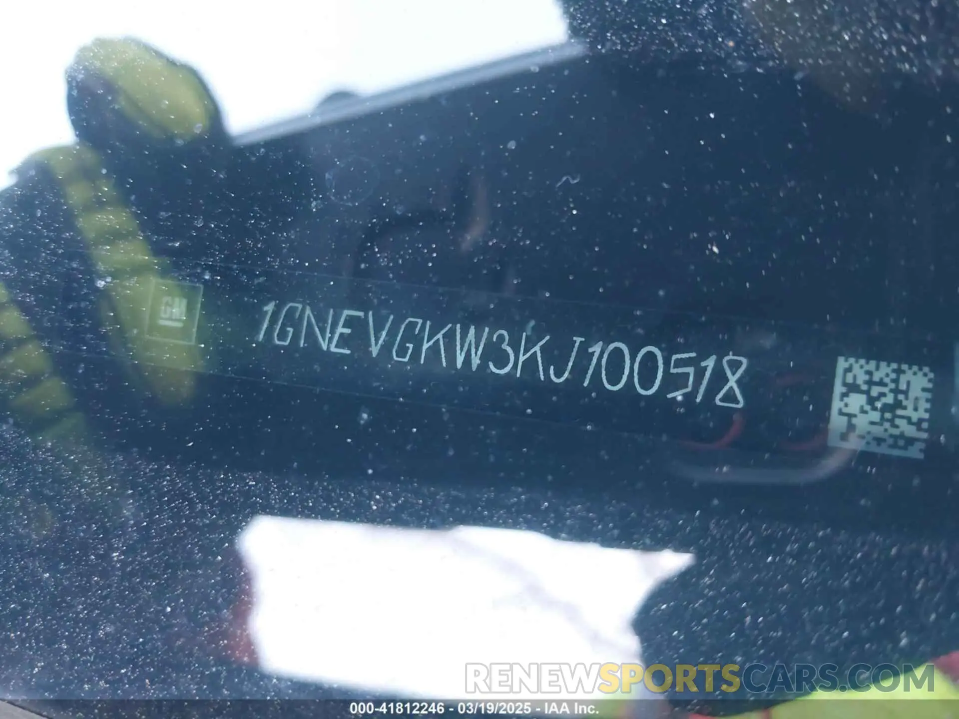 17 fotografías del automóvil dañado 1GNEVGKW3KJ100518 CHEVROLET TRAVERSE 2019