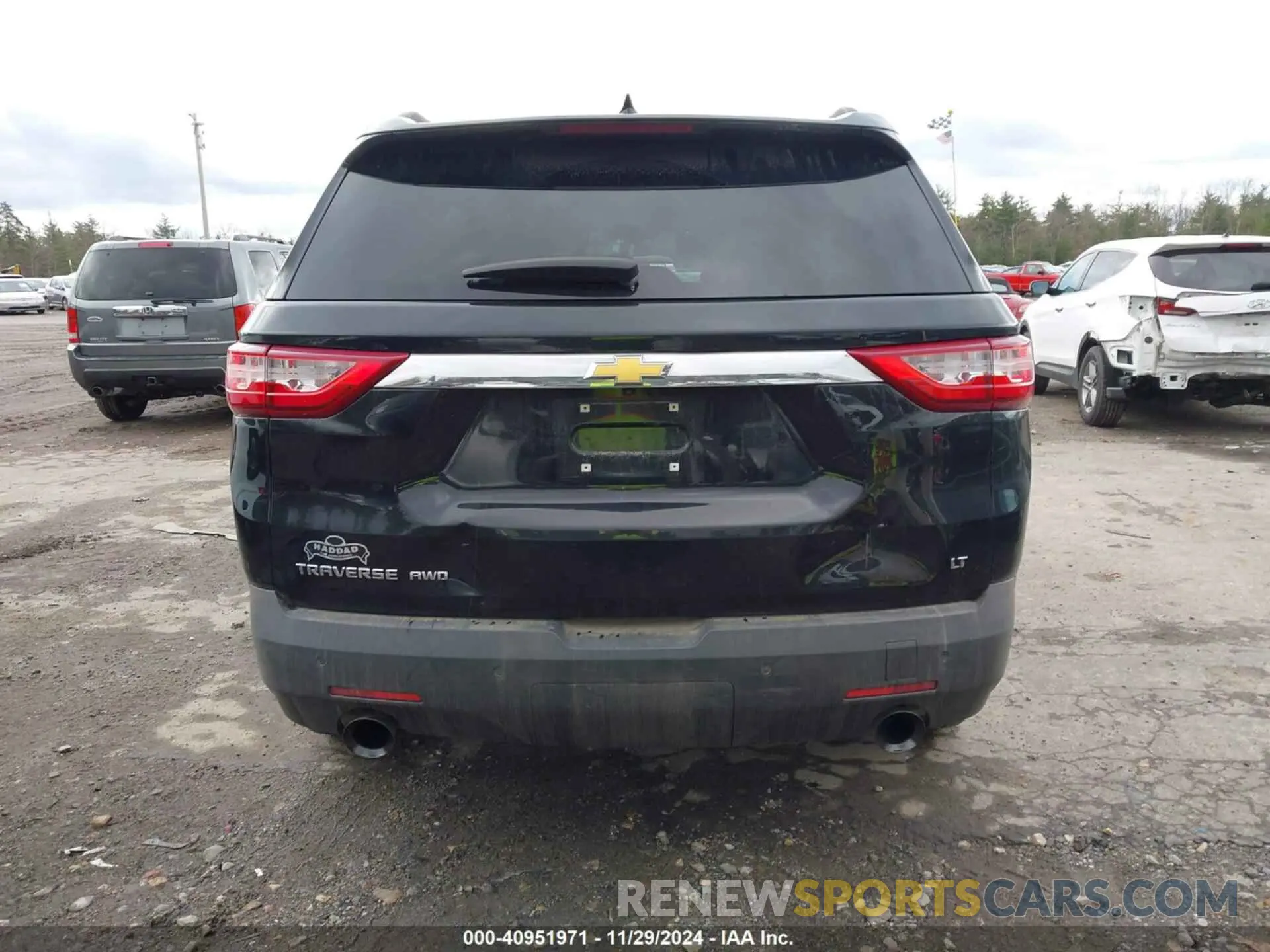 17 fotografías del automóvil dañado 1GNEVGKW3KJ129436 CHEVROLET TRAVERSE 2019