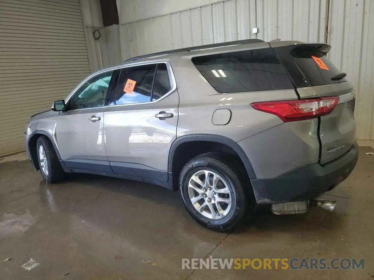 2 fotografías del automóvil dañado 1GNEVGKW3KJ253660 CHEVROLET TRAVERSE 2019