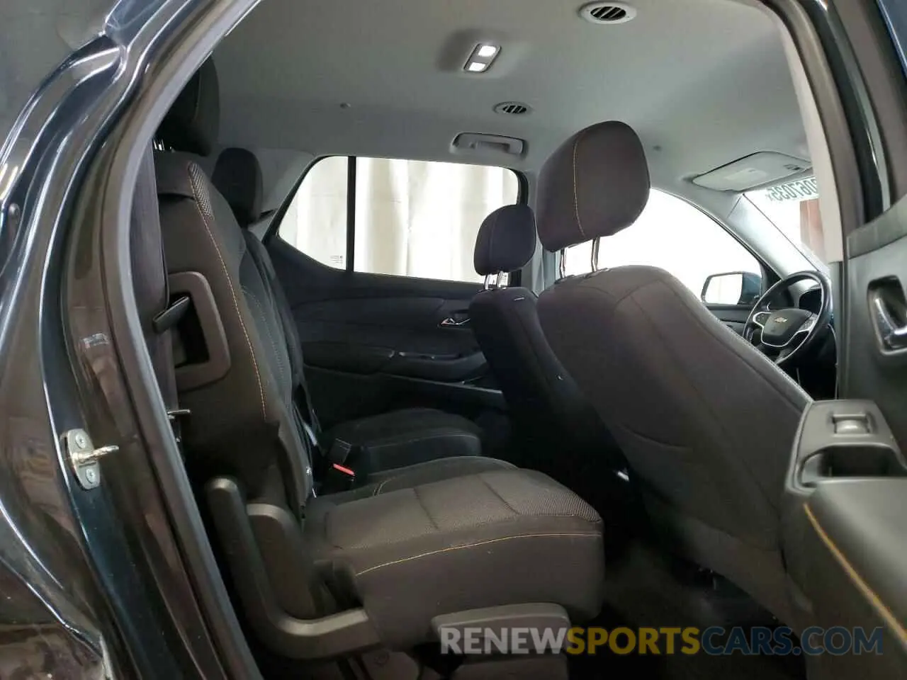 11 fotografías del automóvil dañado 1GNEVGKW4KJ114461 CHEVROLET TRAVERSE 2019