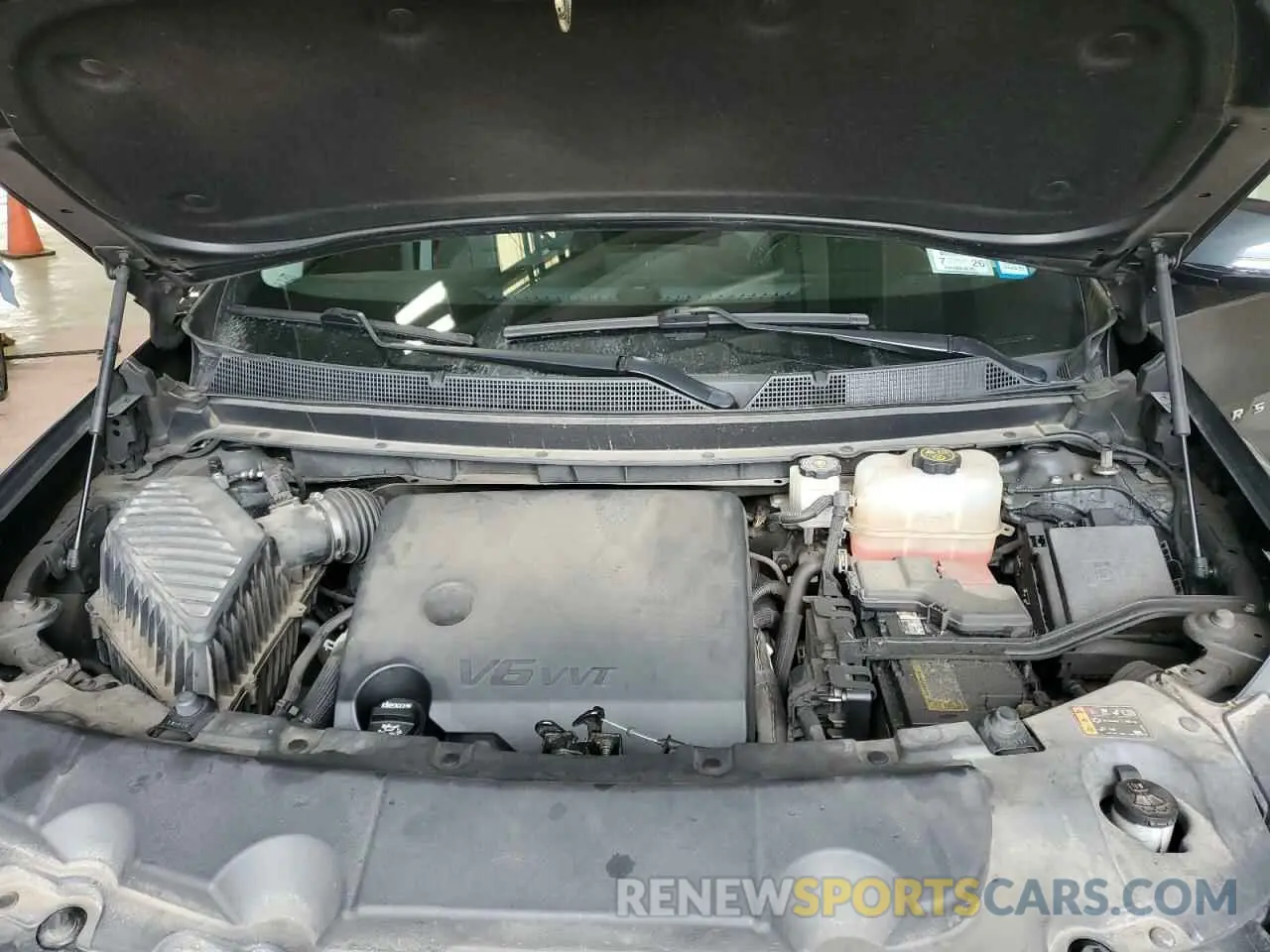 12 fotografías del automóvil dañado 1GNEVGKW4KJ114461 CHEVROLET TRAVERSE 2019