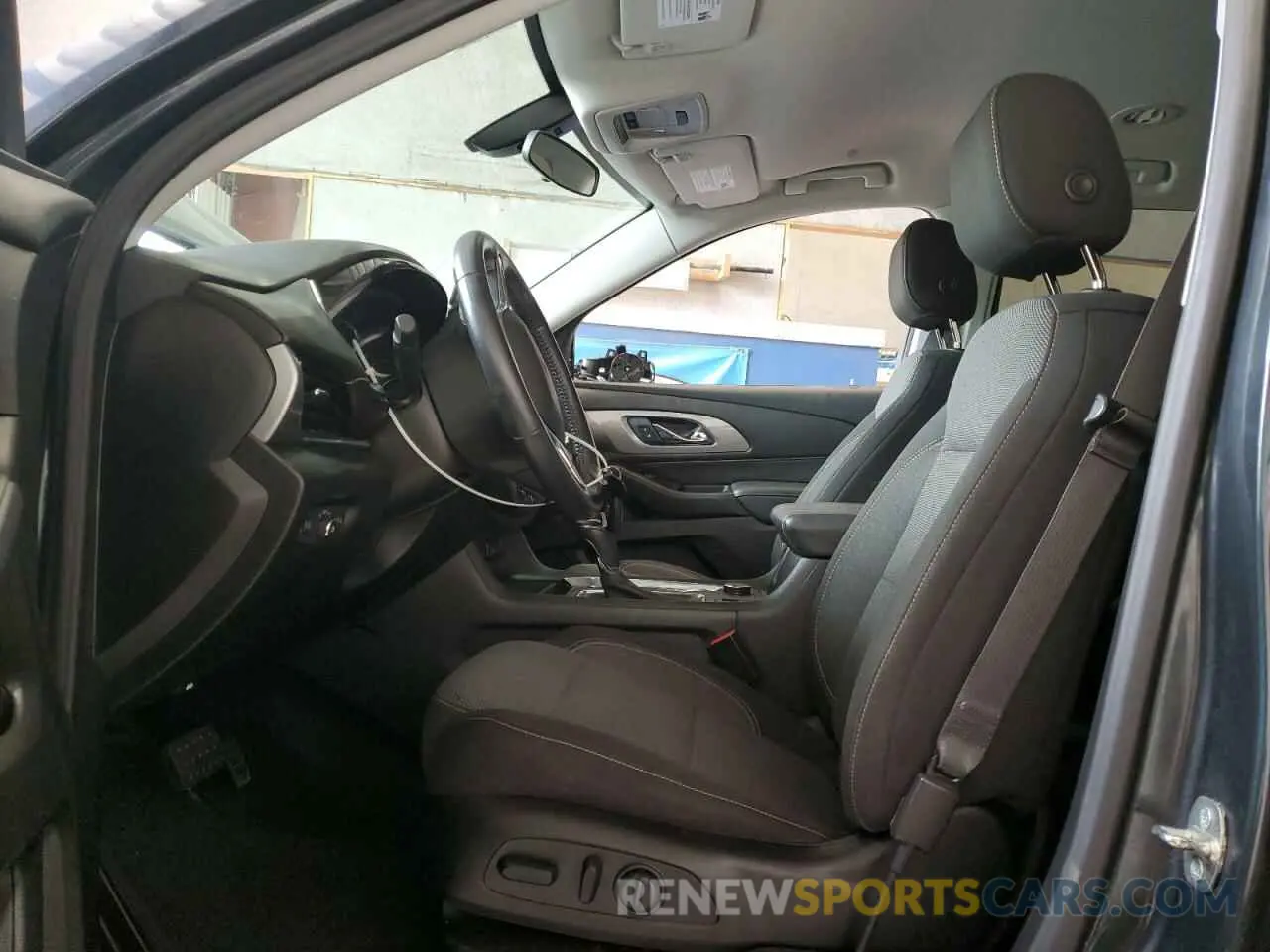 7 fotografías del automóvil dañado 1GNEVGKW4KJ114461 CHEVROLET TRAVERSE 2019