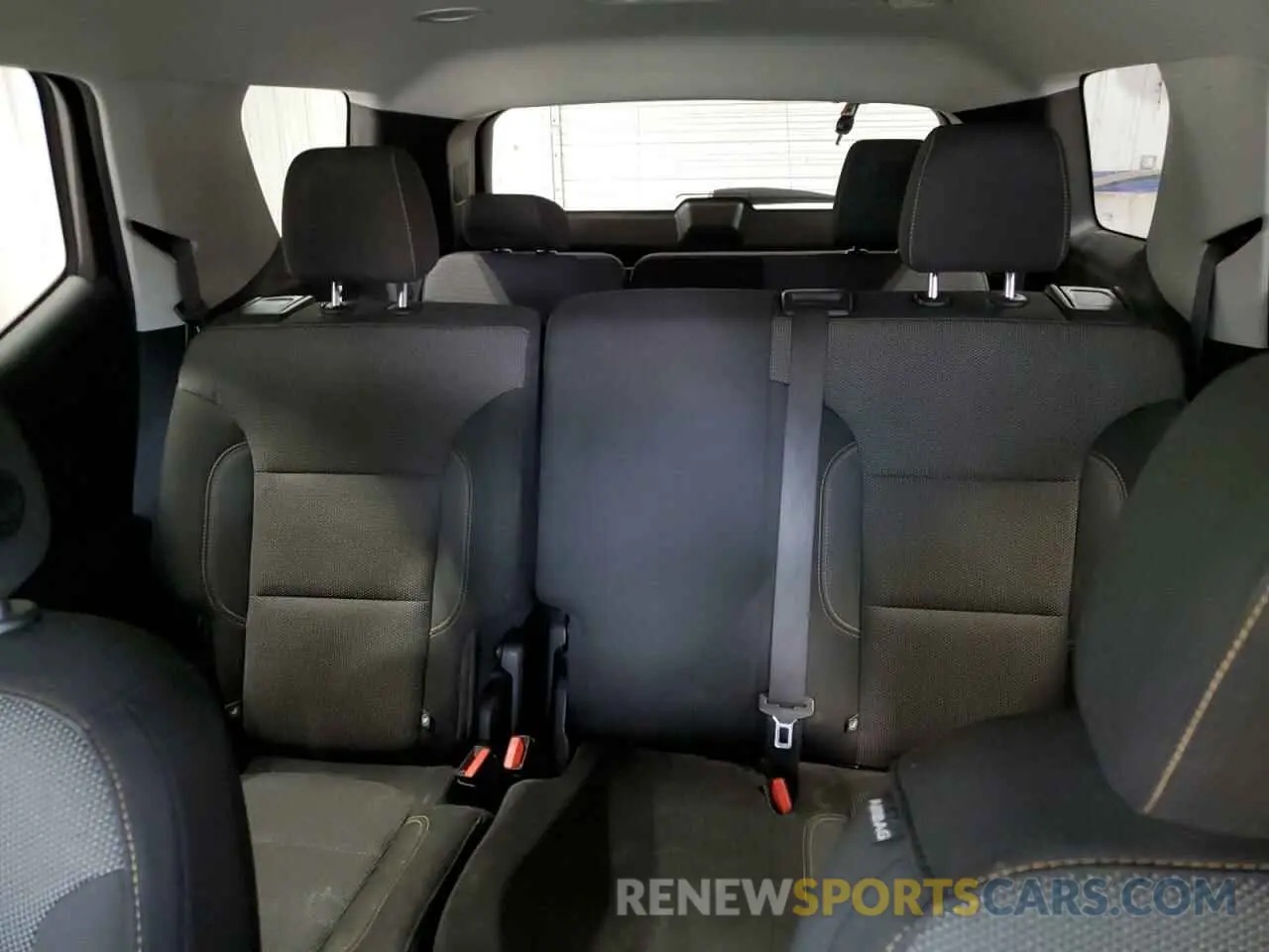 10 fotografías del automóvil dañado 1GNEVGKW4KJ250847 CHEVROLET TRAVERSE 2019