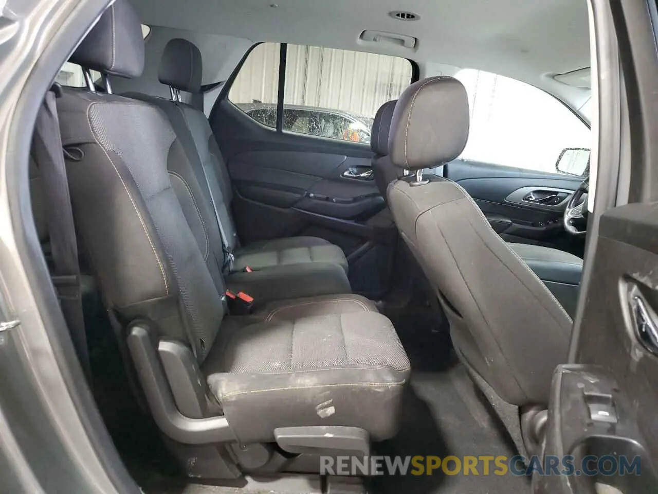 11 fotografías del automóvil dañado 1GNEVGKW4KJ250847 CHEVROLET TRAVERSE 2019