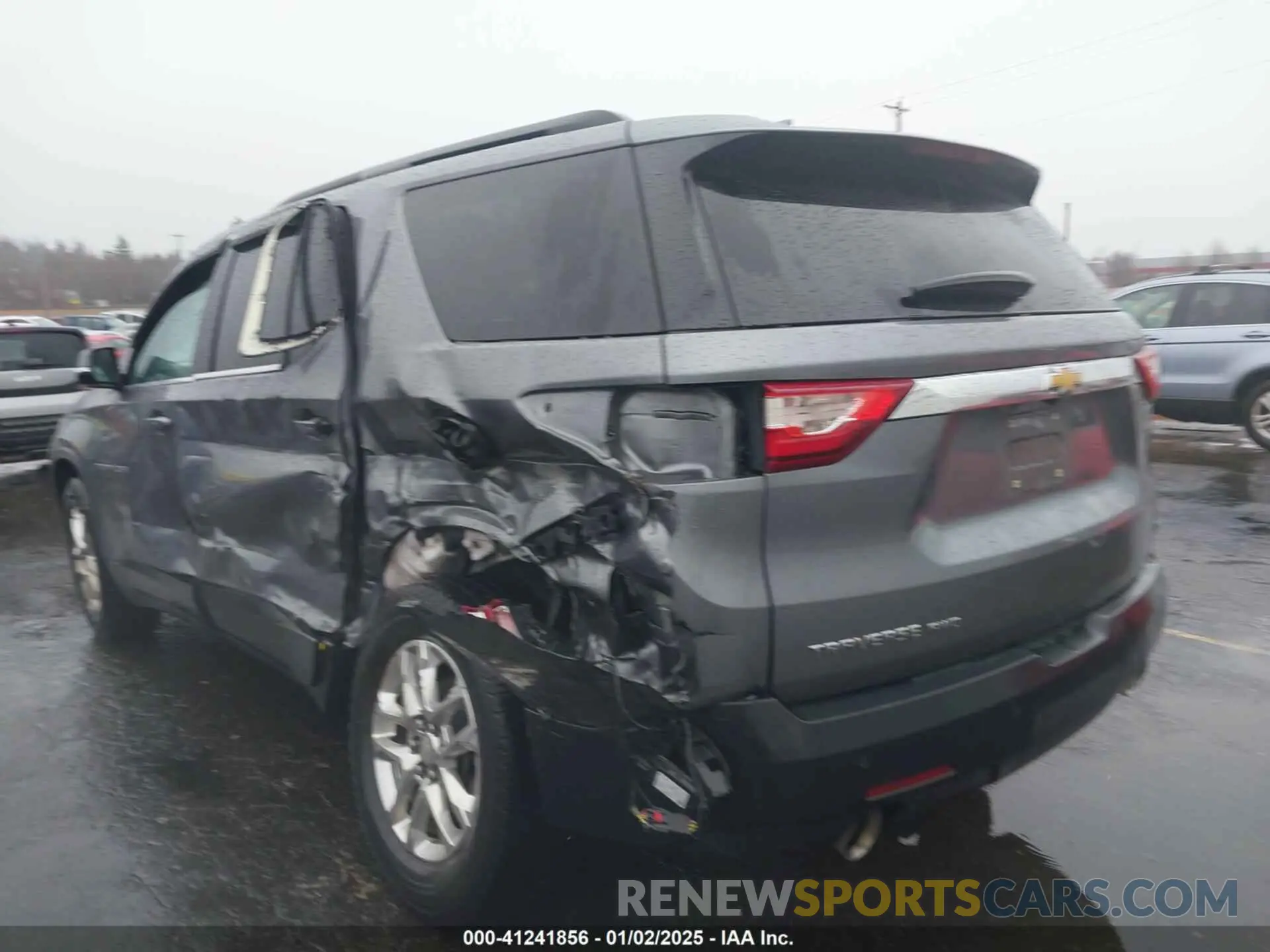 3 fotografías del automóvil dañado 1GNEVGKW5KJ294534 CHEVROLET TRAVERSE 2019
