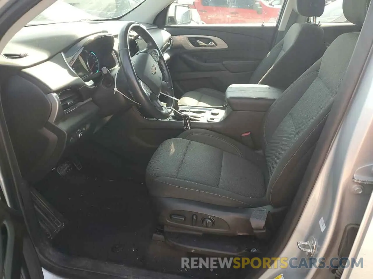 7 fotografías del automóvil dañado 1GNEVGKW5KJ315852 CHEVROLET TRAVERSE 2019
