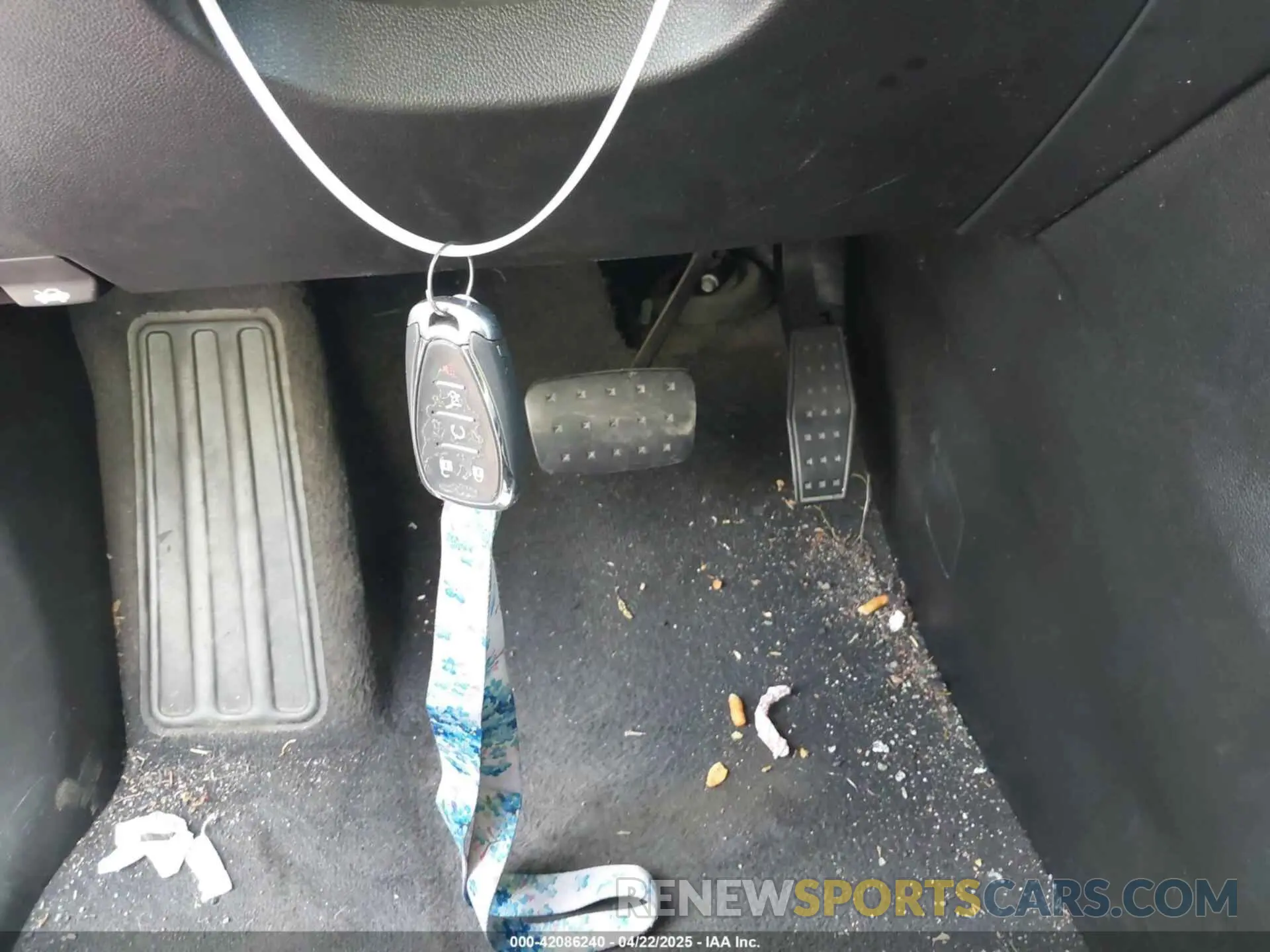 11 fotografías del automóvil dañado 1GNEVGKW7KJ233427 CHEVROLET TRAVERSE 2019