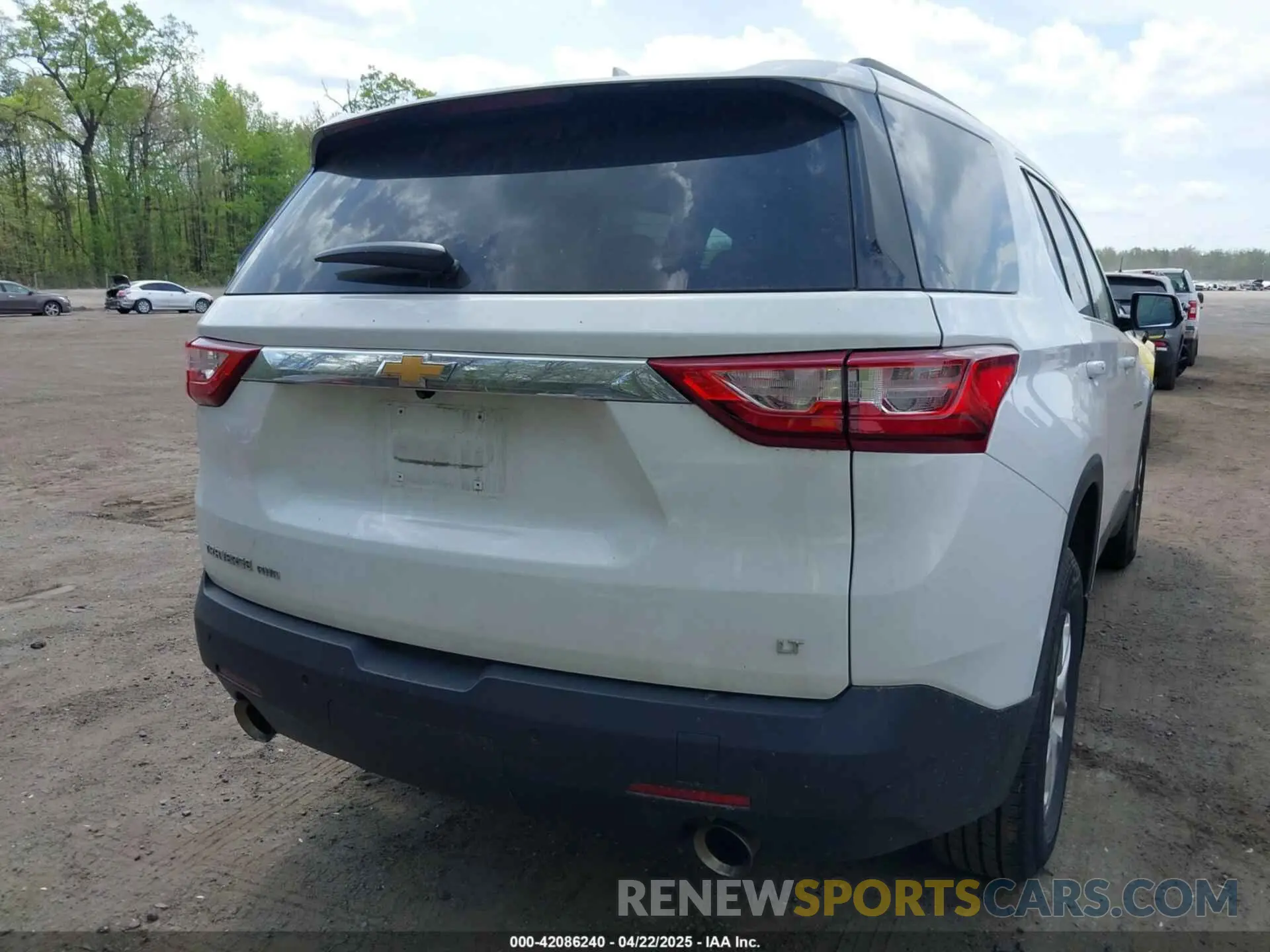 16 fotografías del automóvil dañado 1GNEVGKW7KJ233427 CHEVROLET TRAVERSE 2019