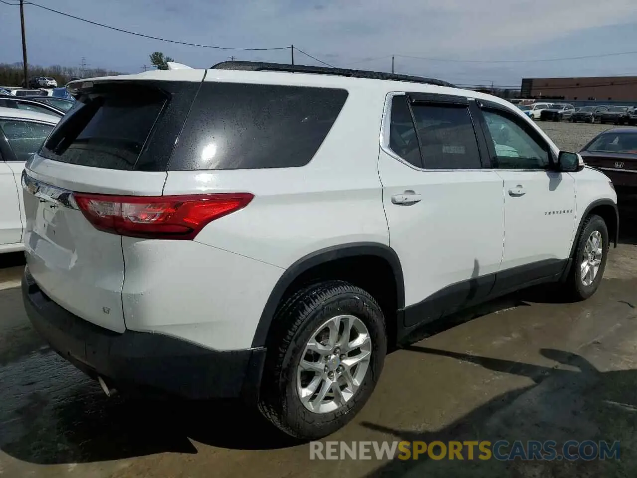 3 fotografías del automóvil dañado 1GNEVGKW7KJ288976 CHEVROLET TRAVERSE 2019