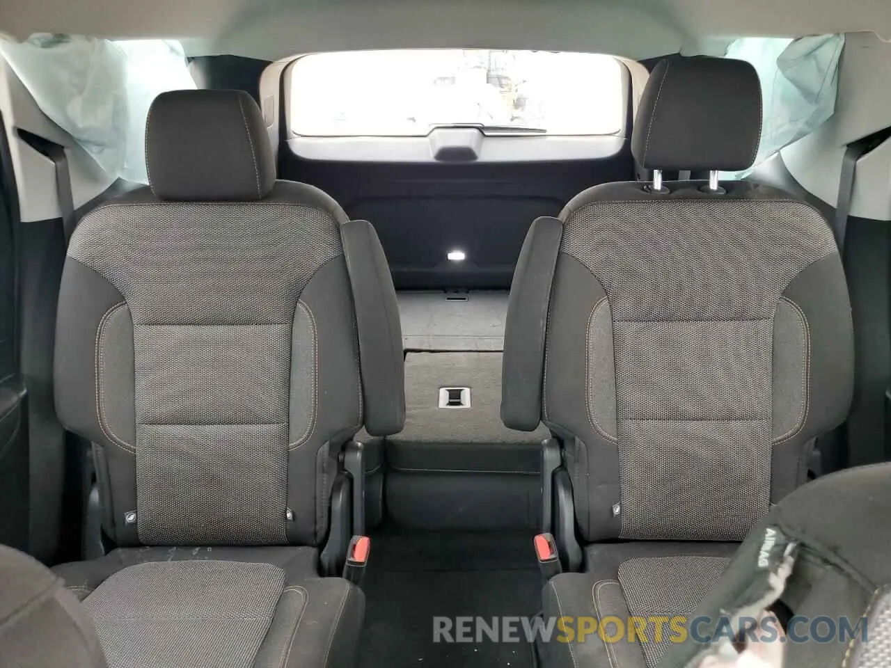 10 fotografías del automóvil dañado 1GNEVGKW9KJ281947 CHEVROLET TRAVERSE 2019