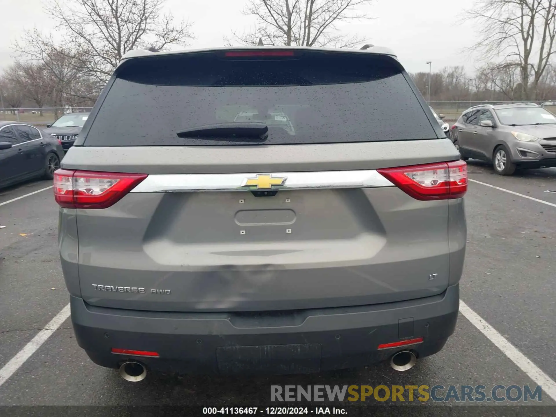16 fotografías del automóvil dañado 1GNEVHKW1KJ155412 CHEVROLET TRAVERSE 2019