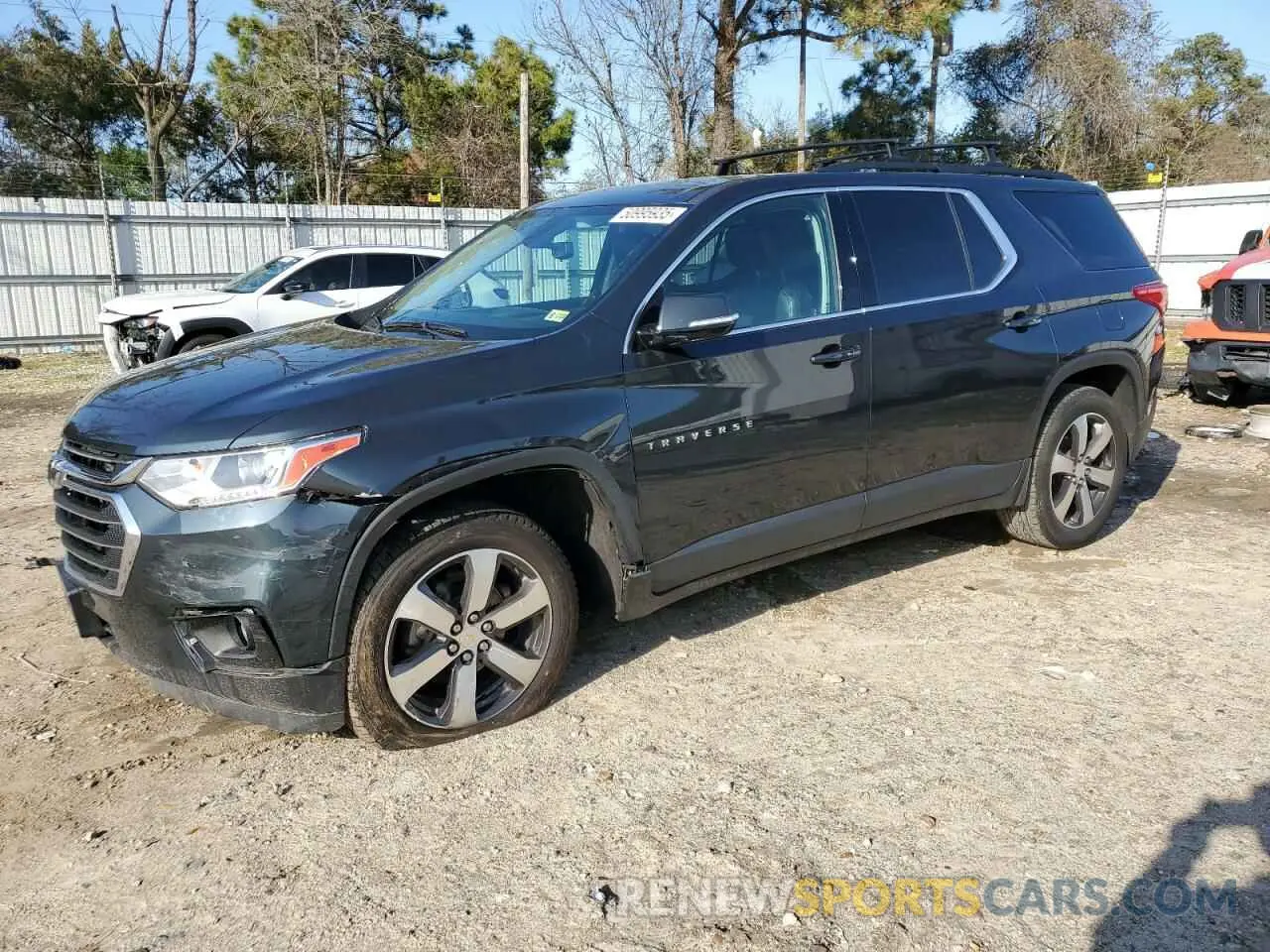 1 fotografías del automóvil dañado 1GNEVHKW2KJ170954 CHEVROLET TRAVERSE 2019