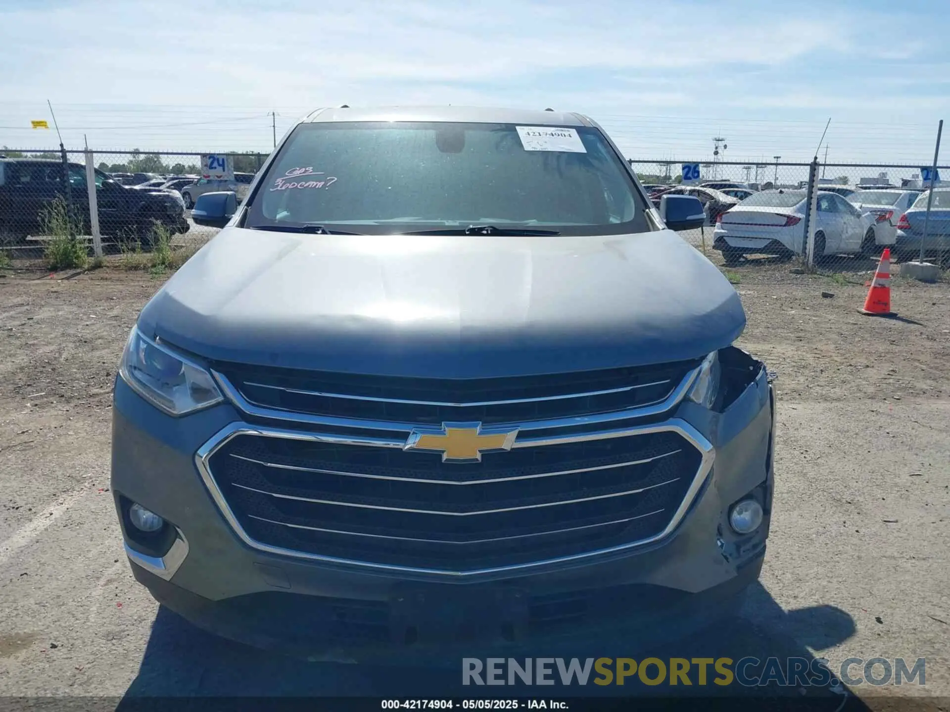 12 fotografías del automóvil dañado 1GNEVHKW2KJ193540 CHEVROLET TRAVERSE 2019