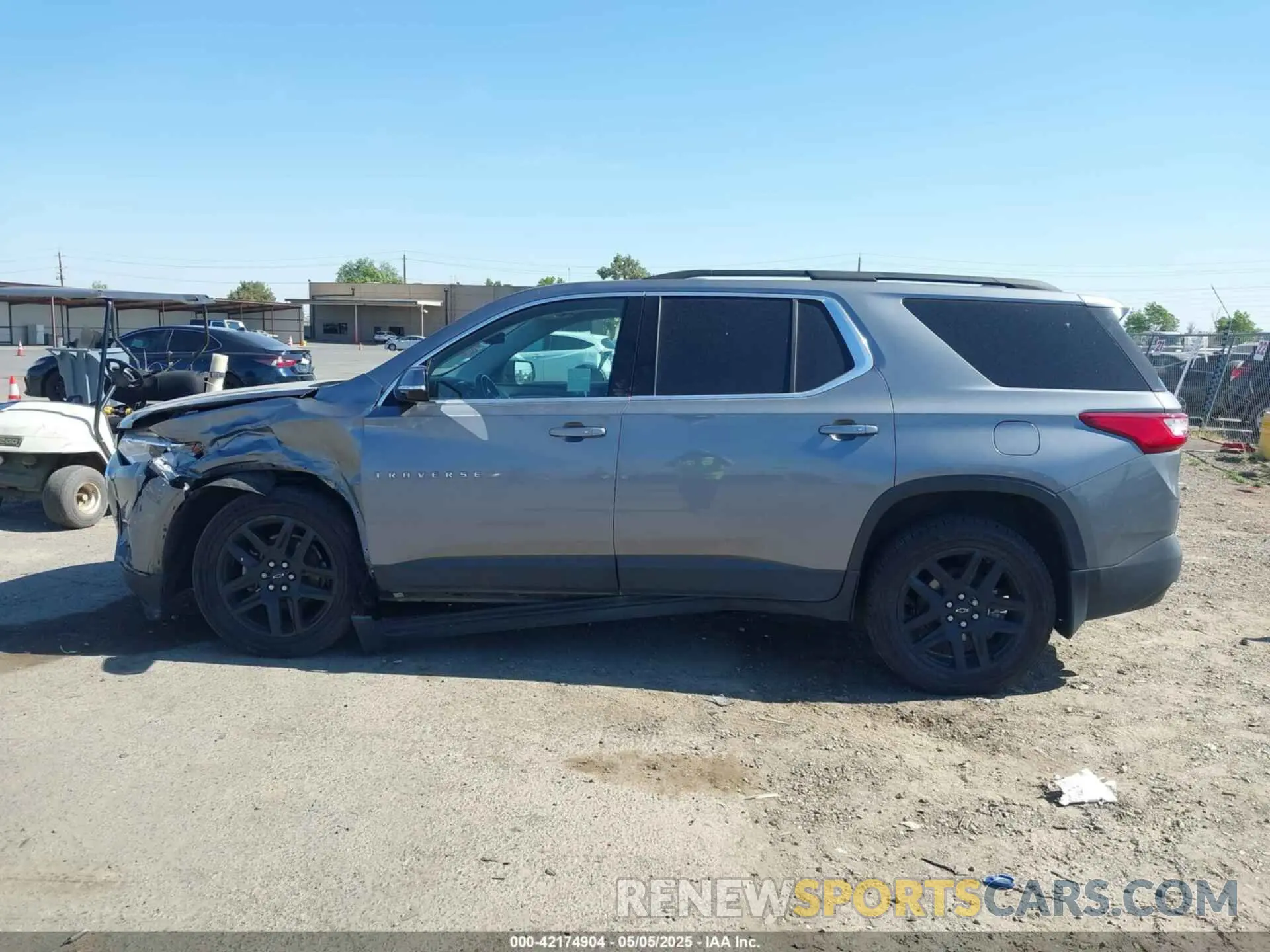 14 fotografías del automóvil dañado 1GNEVHKW2KJ193540 CHEVROLET TRAVERSE 2019