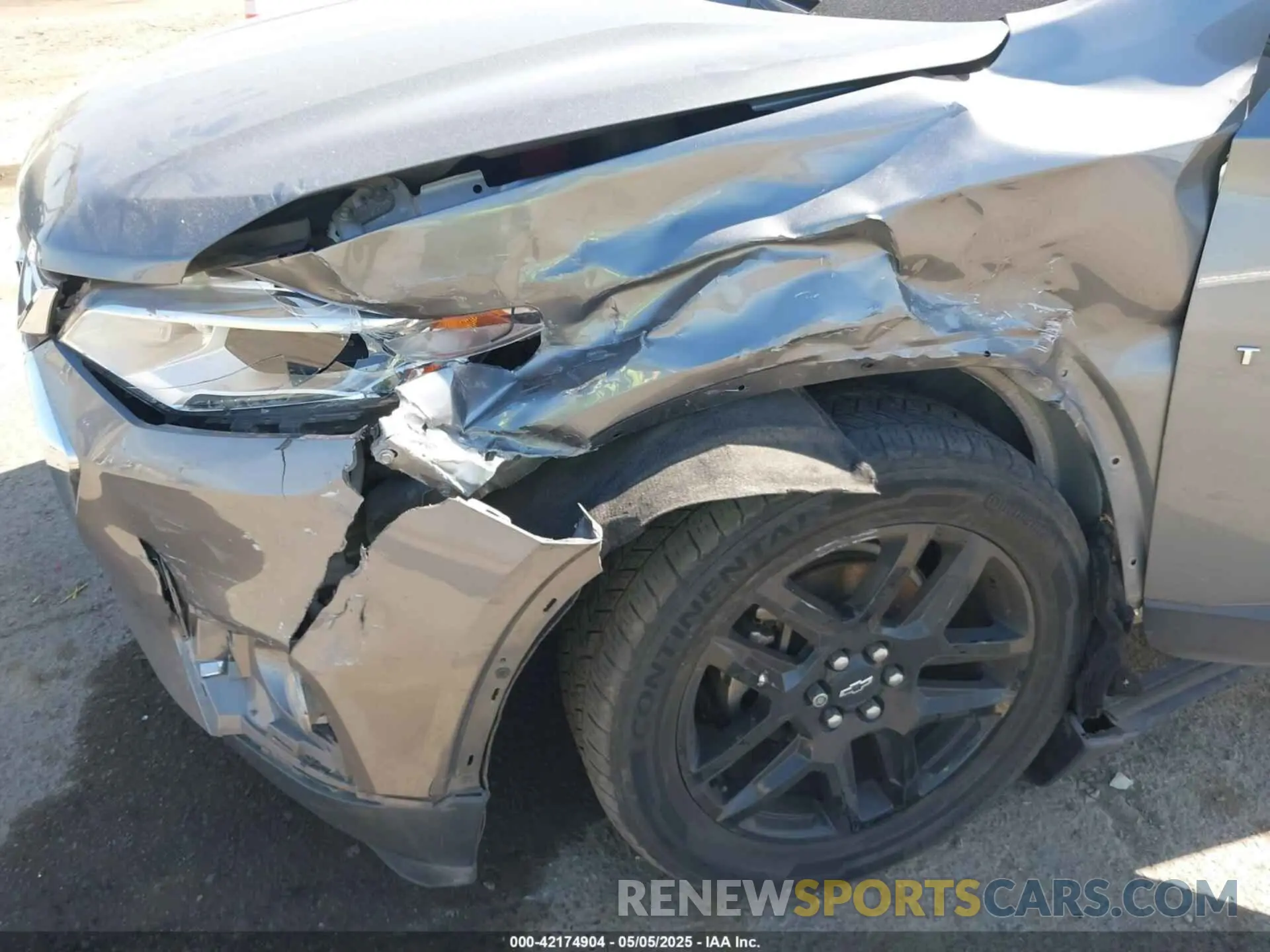 6 fotografías del automóvil dañado 1GNEVHKW2KJ193540 CHEVROLET TRAVERSE 2019