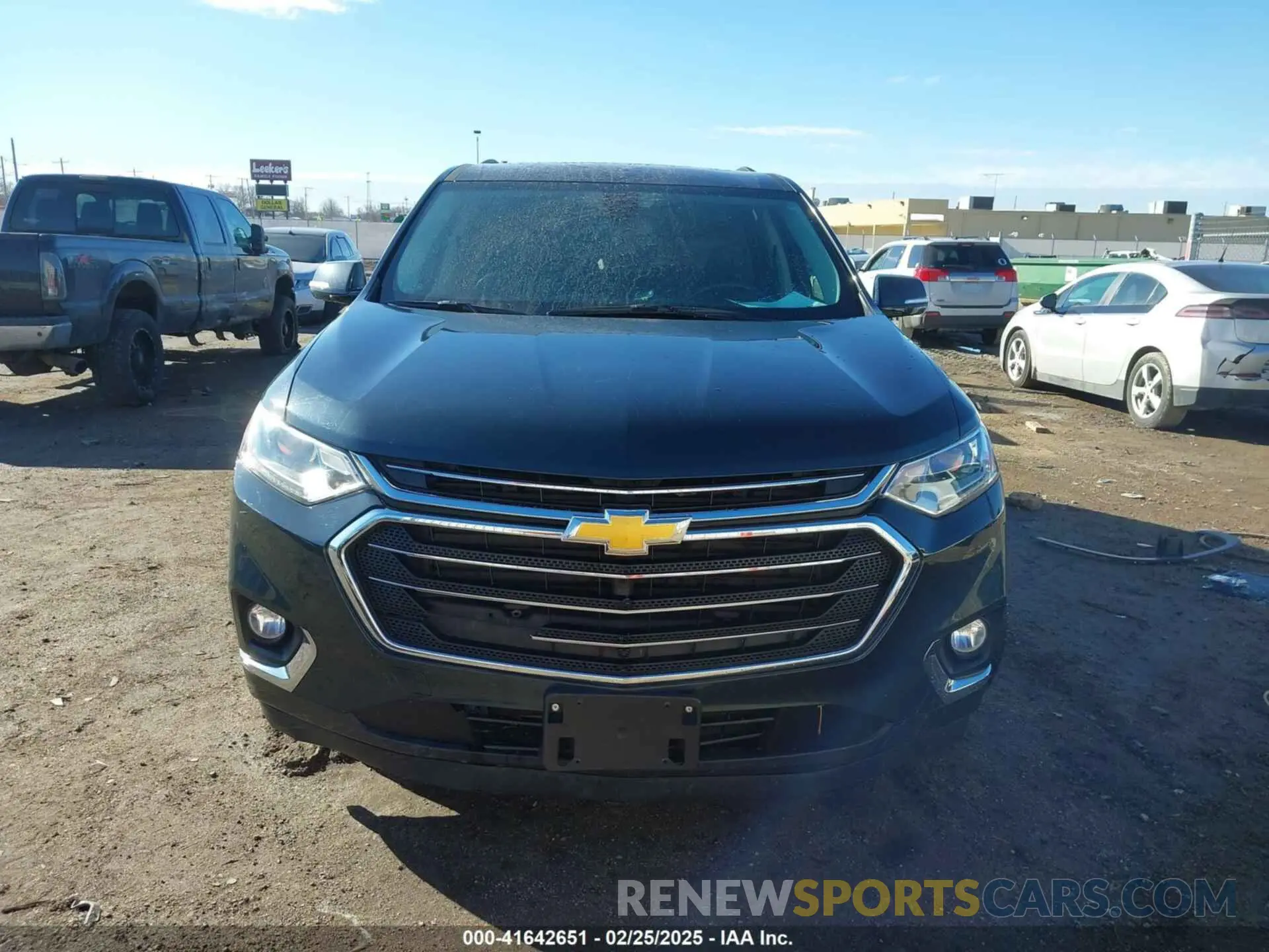 13 fotografías del automóvil dañado 1GNEVHKW3KJ185754 CHEVROLET TRAVERSE 2019