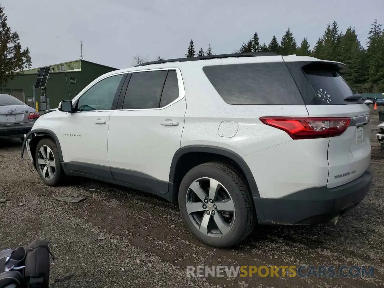 2 fotografías del automóvil dañado 1GNEVHKW5KJ297715 CHEVROLET TRAVERSE 2019