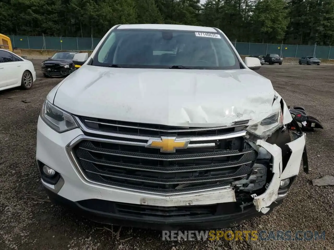 5 fotografías del automóvil dañado 1GNEVHKW5KJ297715 CHEVROLET TRAVERSE 2019