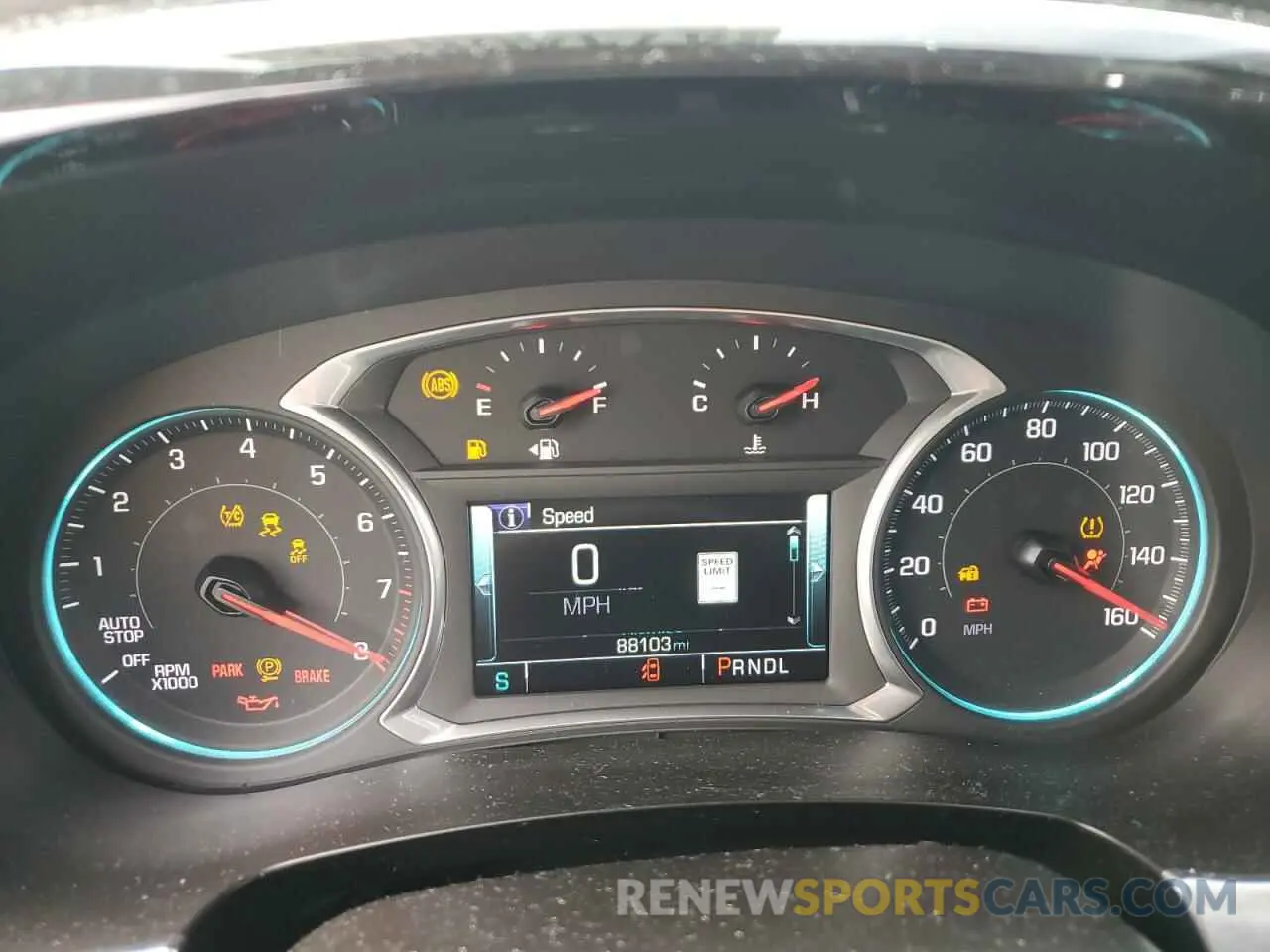 9 fotografías del automóvil dañado 1GNEVHKW5KJ297715 CHEVROLET TRAVERSE 2019