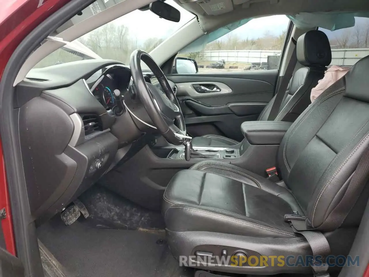 7 fotografías del automóvil dañado 1GNEVHKW5KJ315582 CHEVROLET TRAVERSE 2019