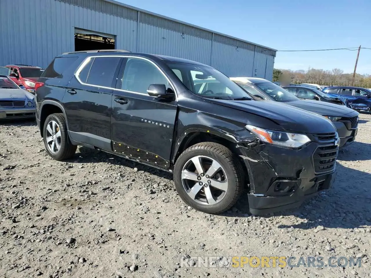 4 fotografías del automóvil dañado 1GNEVHKW6KJ206760 CHEVROLET TRAVERSE 2019