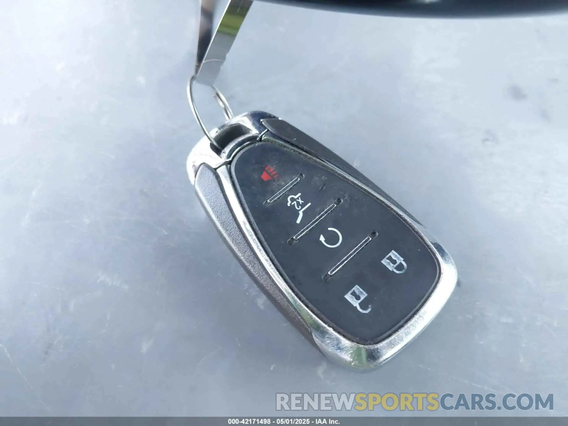 11 fotografías del automóvil dañado 1GNEVHKW7KJ320203 CHEVROLET TRAVERSE 2019