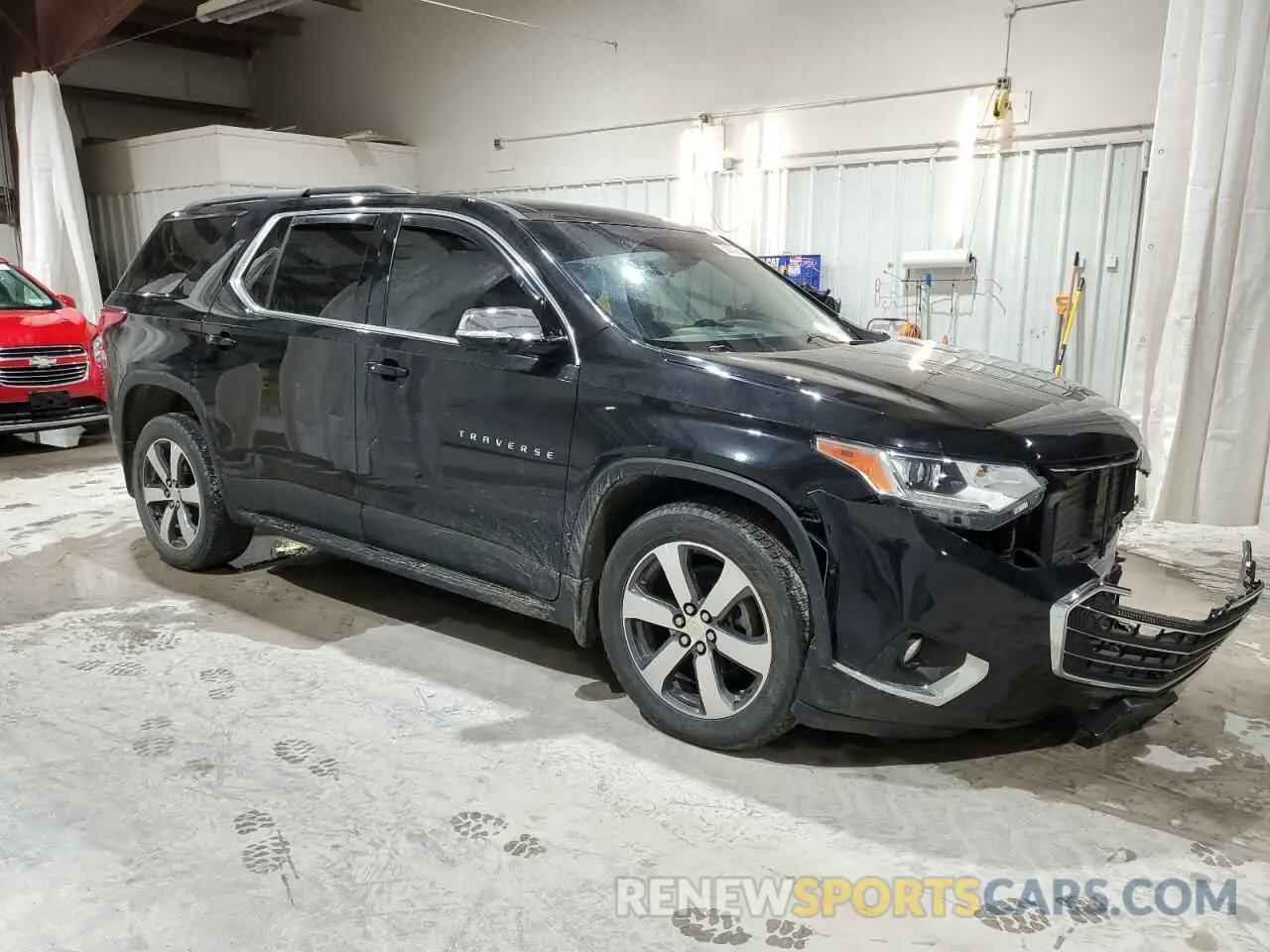 4 fotografías del automóvil dañado 1GNEVHKW8KJ215668 CHEVROLET TRAVERSE 2019