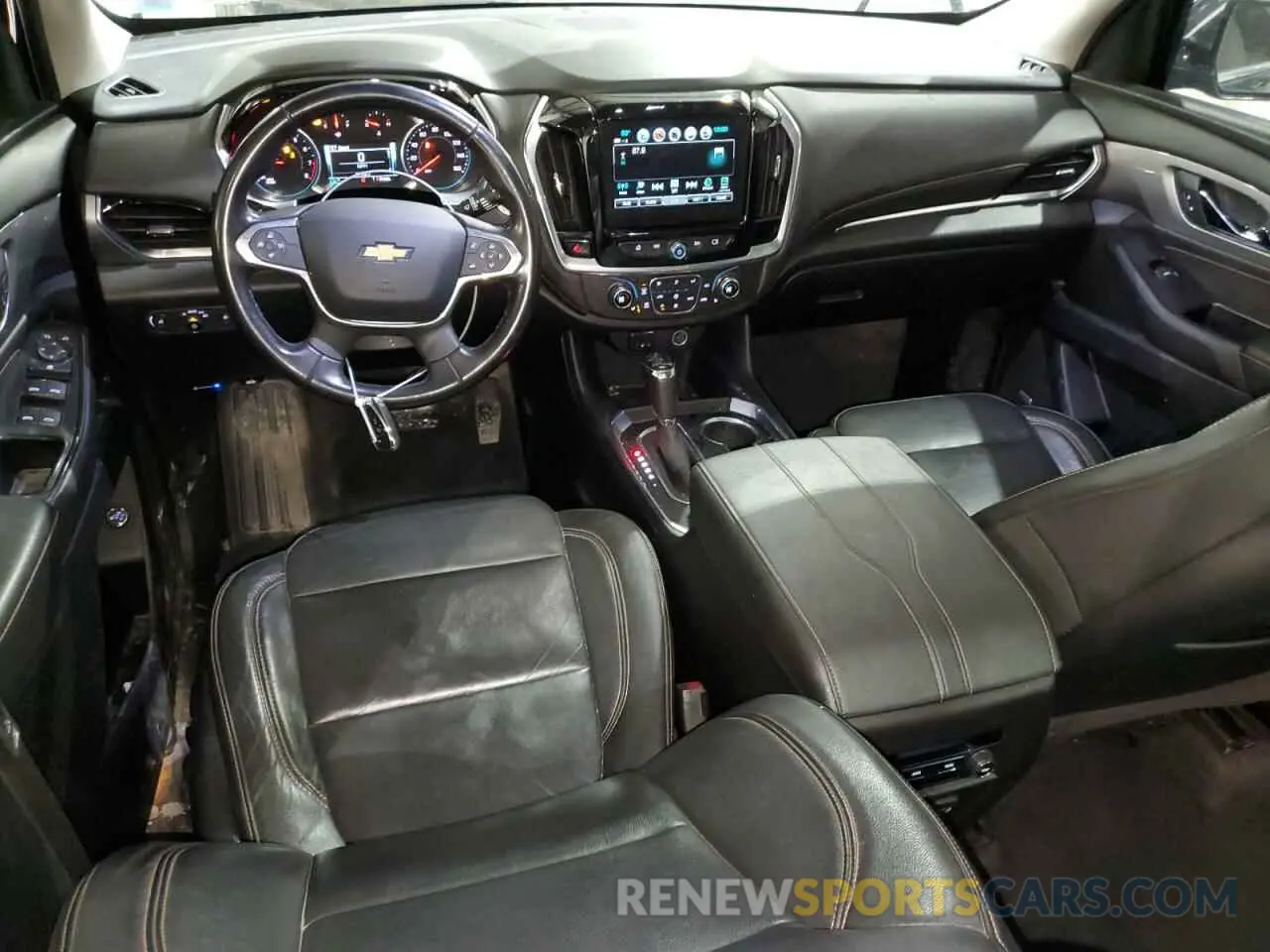 8 fotografías del automóvil dañado 1GNEVHKW8KJ215668 CHEVROLET TRAVERSE 2019