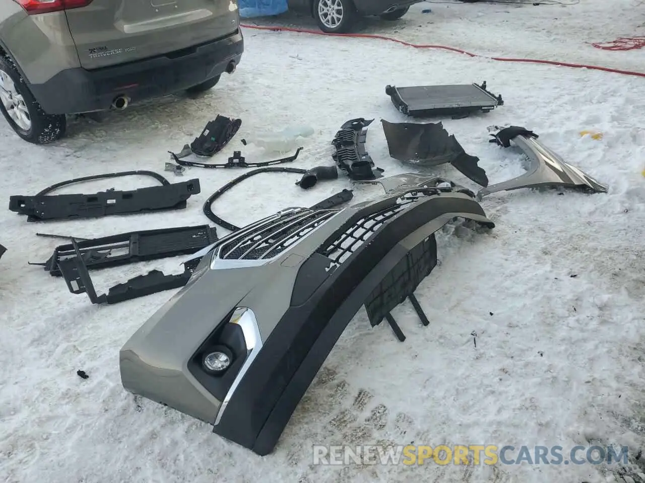 13 fotografías del automóvil dañado 1GNEVHKW8KJ216884 CHEVROLET TRAVERSE 2019