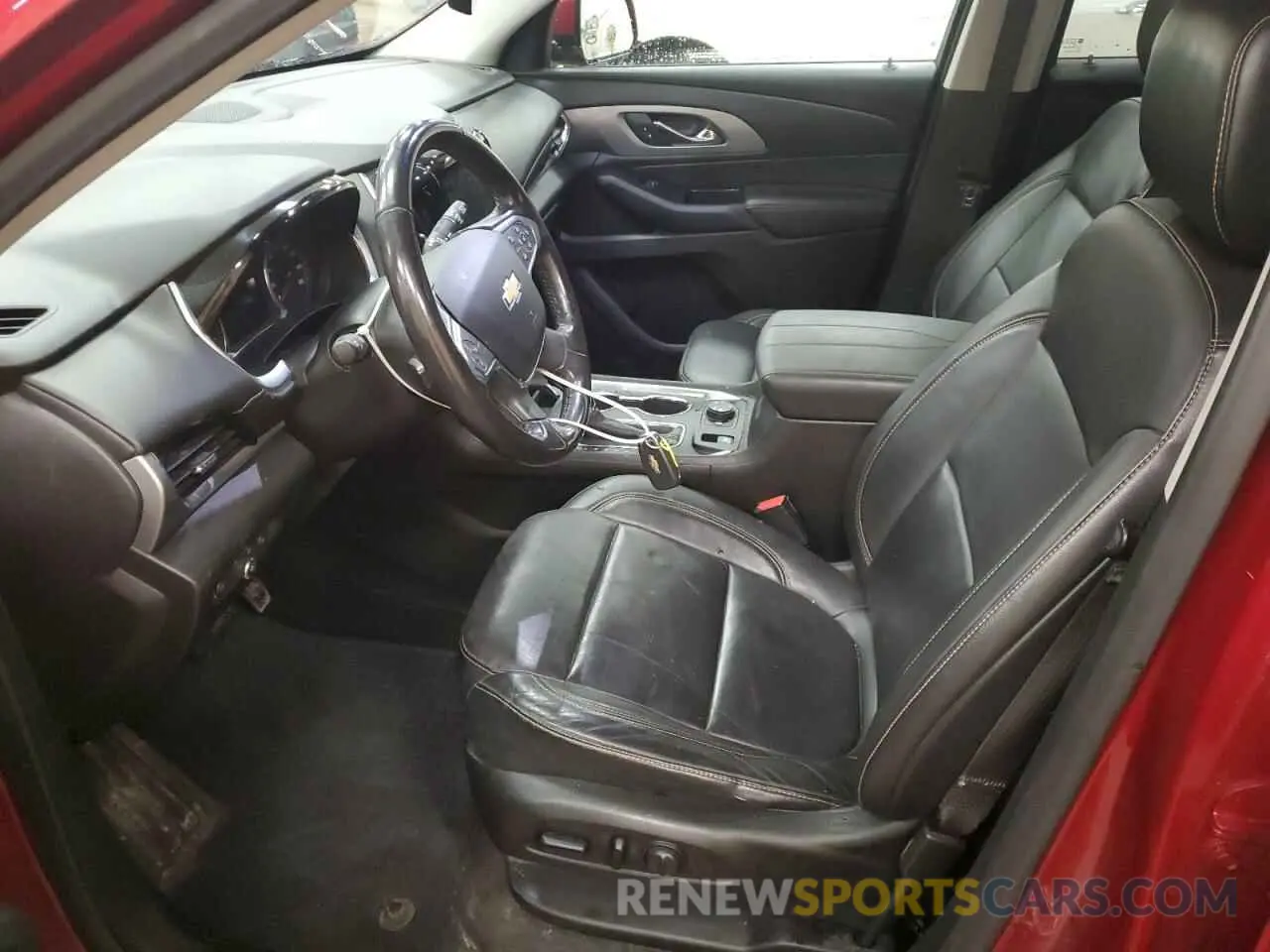 7 fotografías del automóvil dañado 1GNEVHKW9KJ128572 CHEVROLET TRAVERSE 2019