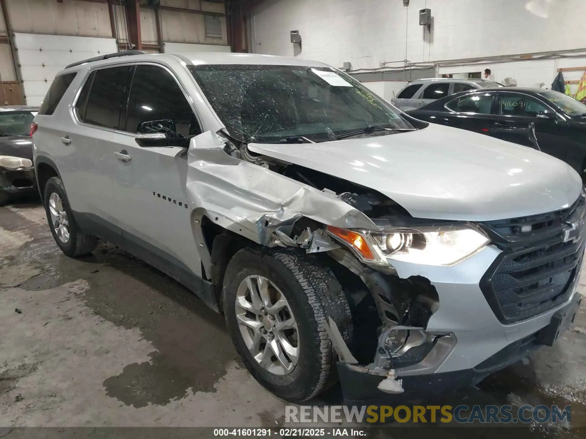 6 fotografías del automóvil dañado 1GNEVHKW9KJ174998 CHEVROLET TRAVERSE 2019