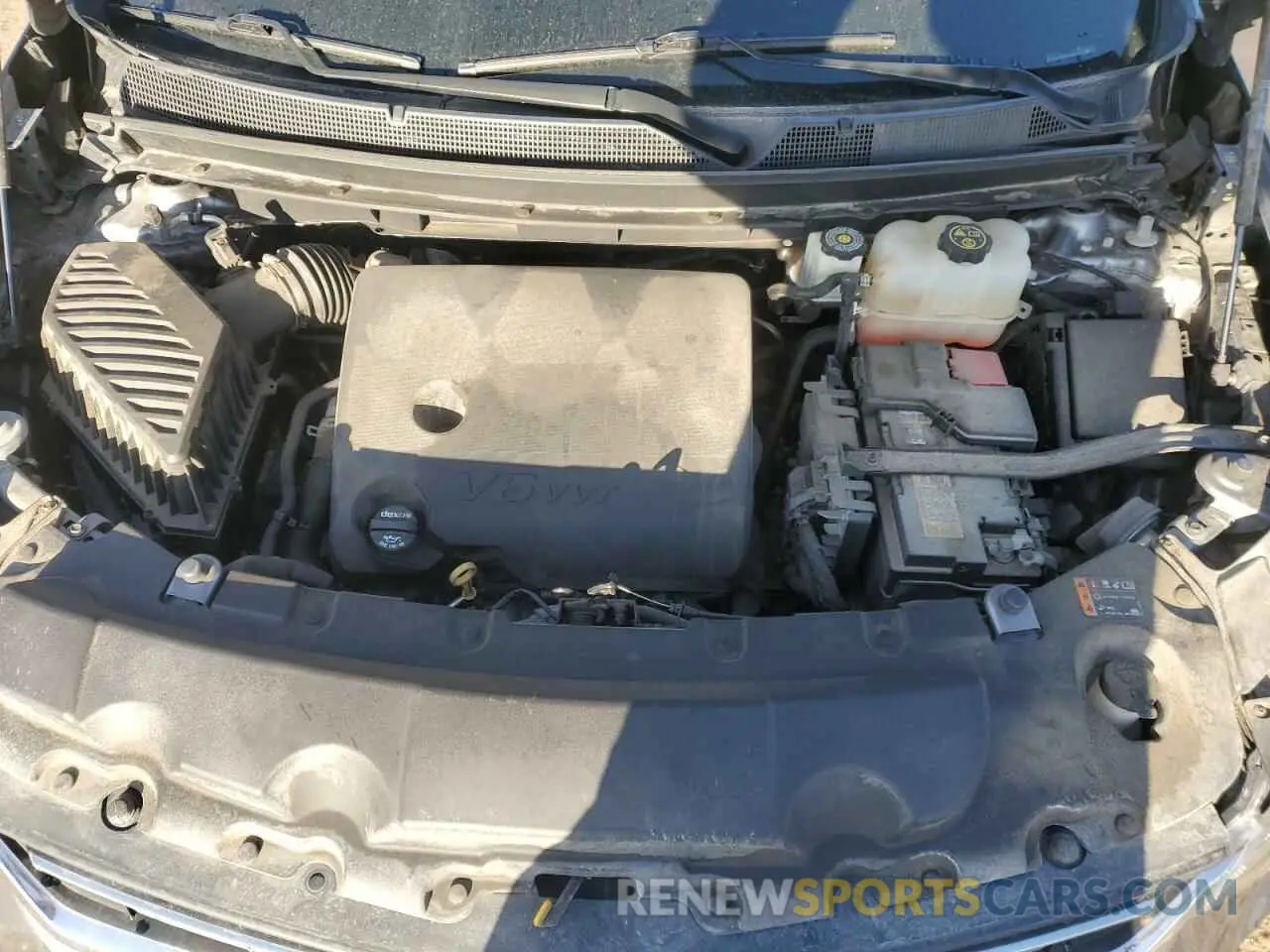 12 fotografías del automóvil dañado 1GNEVHKW9KJ206395 CHEVROLET TRAVERSE 2019