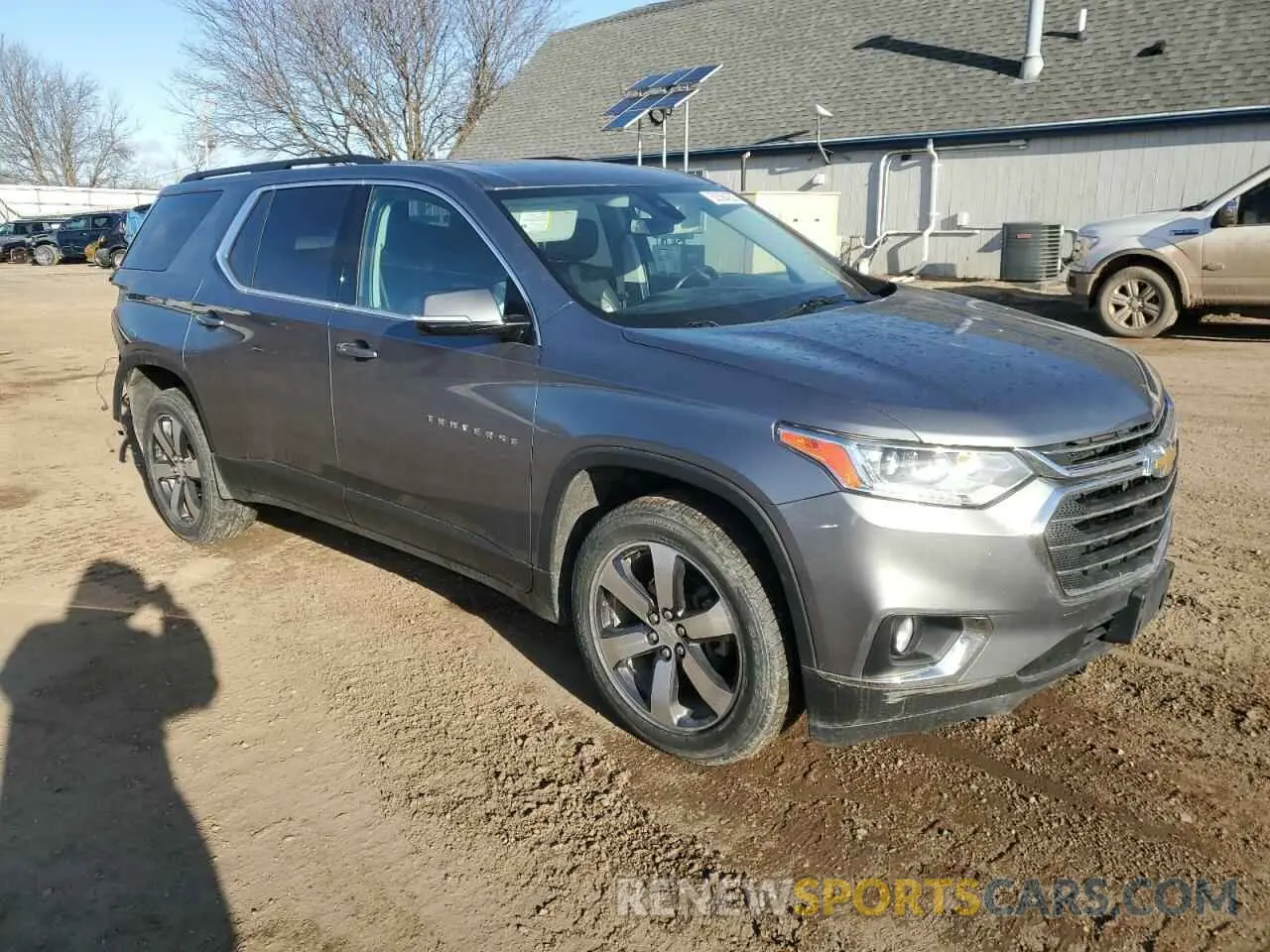 4 fotografías del automóvil dañado 1GNEVHKW9KJ206395 CHEVROLET TRAVERSE 2019