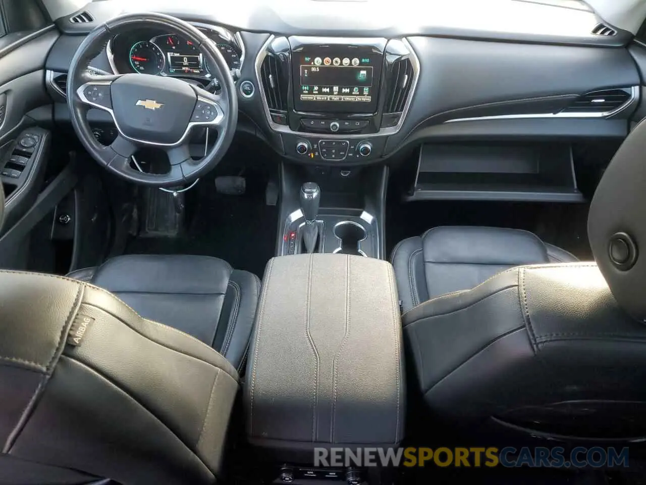 8 fotografías del automóvil dañado 1GNEVHKW9KJ206395 CHEVROLET TRAVERSE 2019