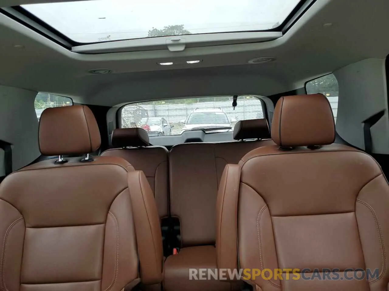 10 fotografías del automóvil dañado 1GNEVJKW0KJ174475 CHEVROLET TRAVERSE 2019