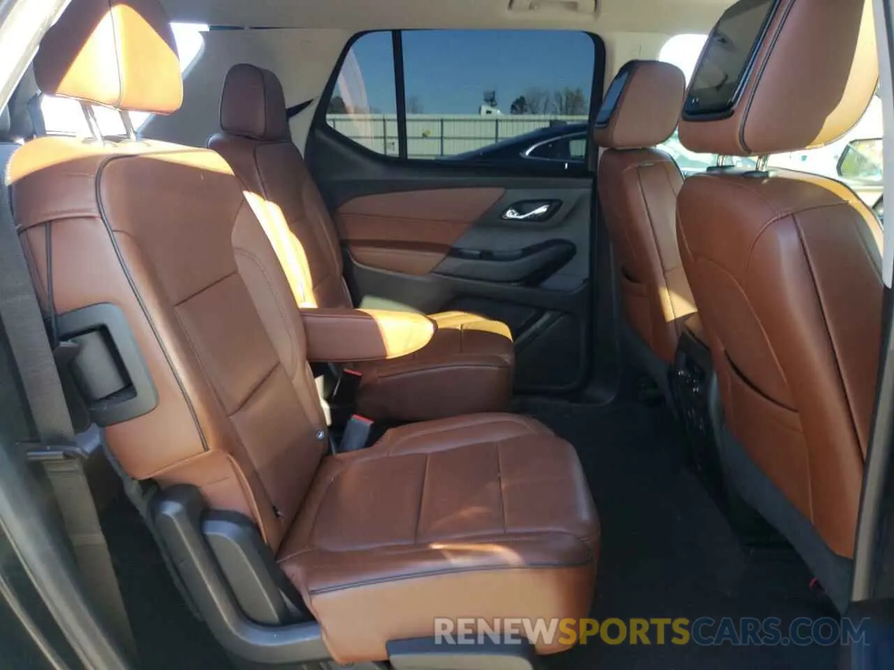 11 fotografías del automóvil dañado 1GNEVJKW9KJ201768 CHEVROLET TRAVERSE 2019