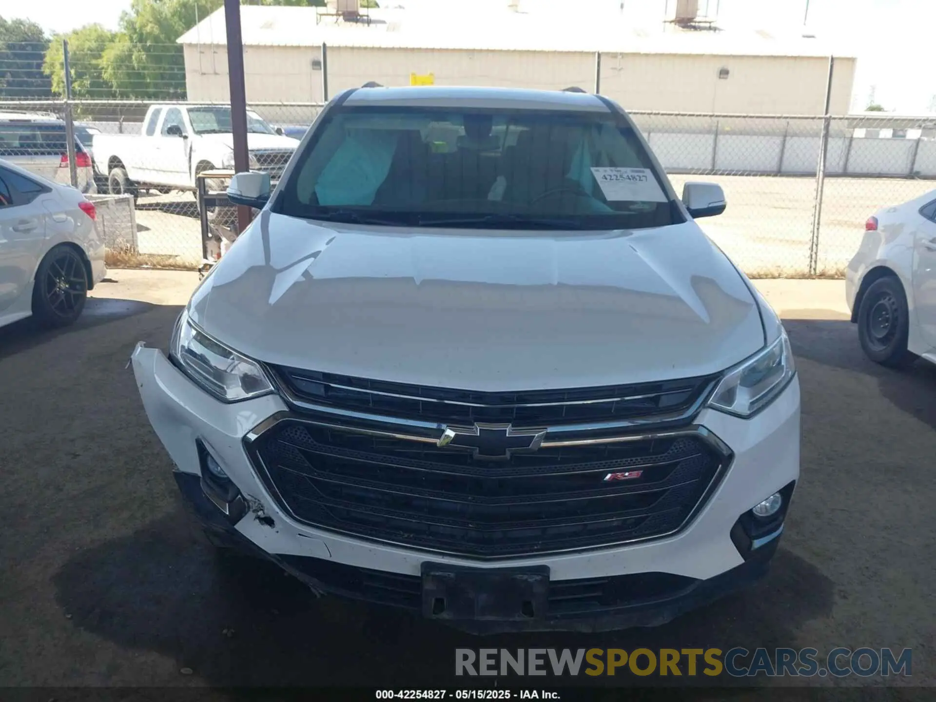 12 fotografías del automóvil dañado 1GNEVJKW9KJ238366 CHEVROLET TRAVERSE 2019