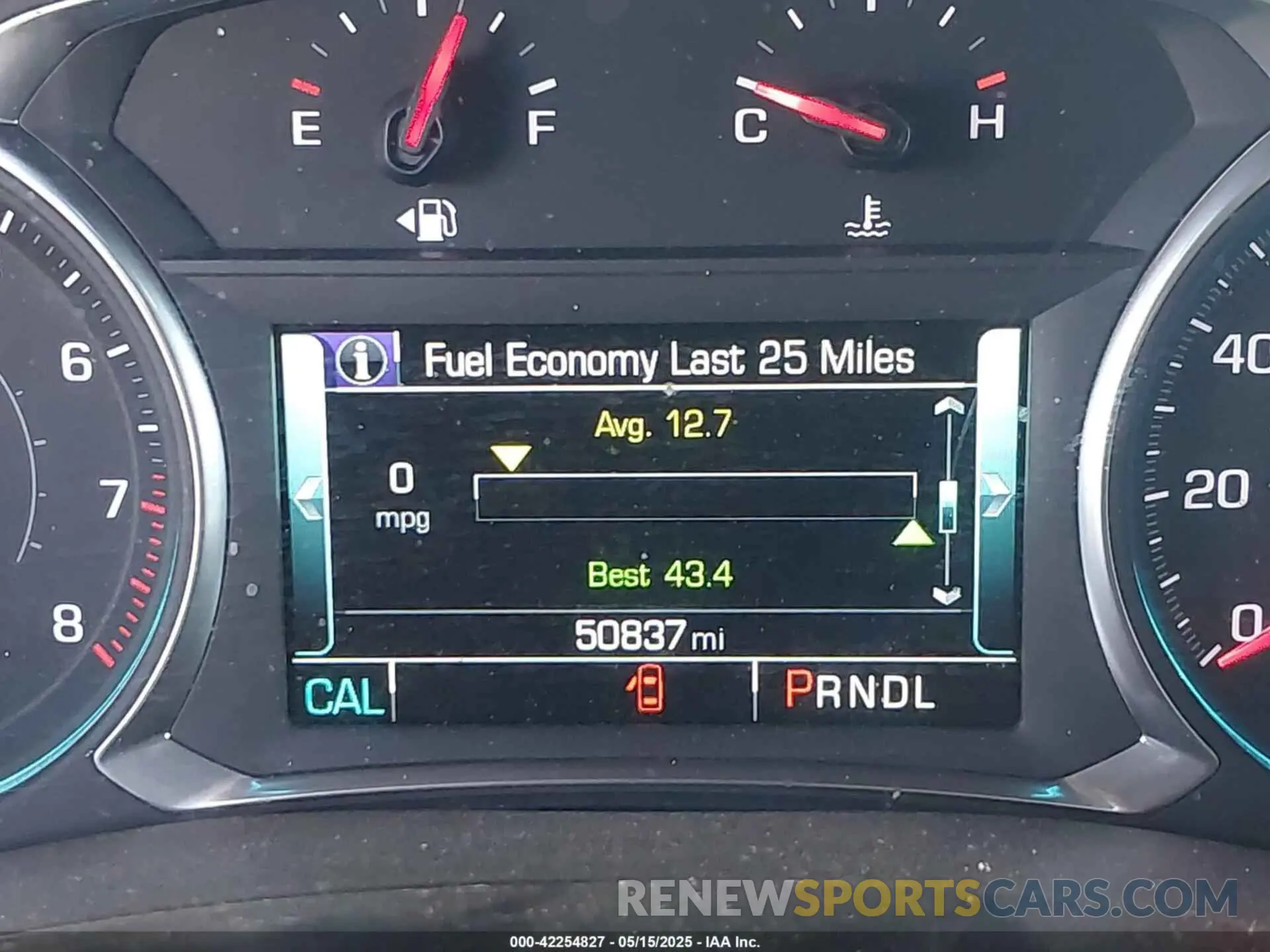 15 fotografías del automóvil dañado 1GNEVJKW9KJ238366 CHEVROLET TRAVERSE 2019