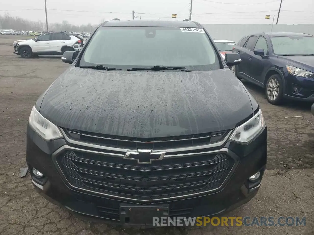 5 fotografías del automóvil dañado 1GNEVKKW0KJ262478 CHEVROLET TRAVERSE 2019