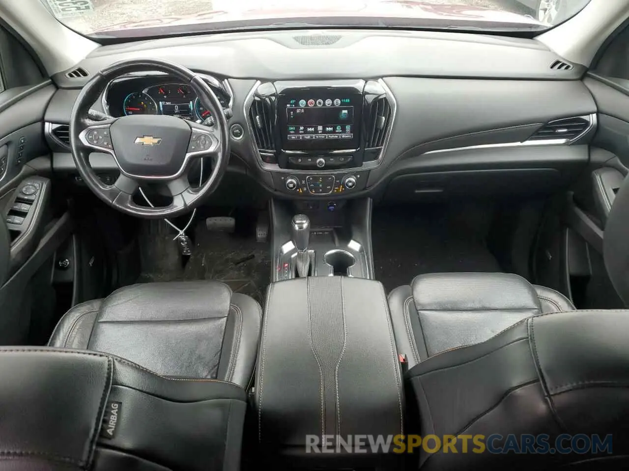 8 fotografías del automóvil dañado 1GNEVKKW1KJ162308 CHEVROLET TRAVERSE 2019