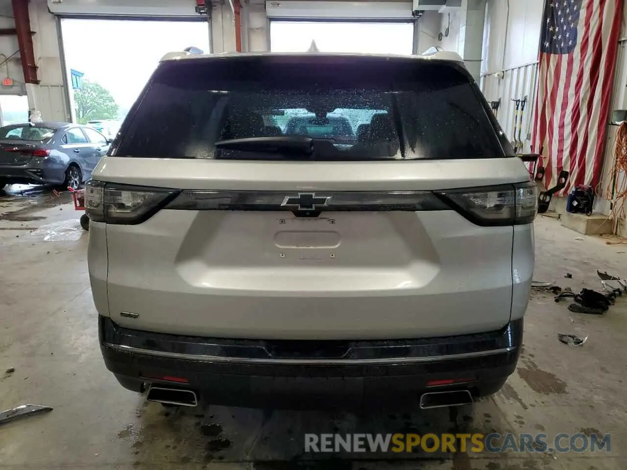 6 fotografías del automóvil dañado 1GNEVKKW6KJ181260 CHEVROLET TRAVERSE 2019
