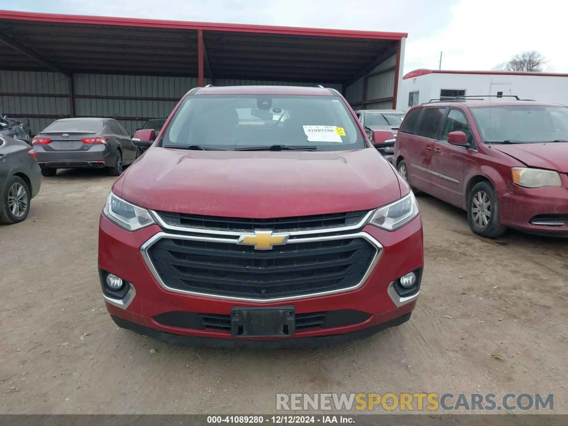 12 fotografías del automóvil dañado 1GNEVKKW6KJ226097 CHEVROLET TRAVERSE 2019
