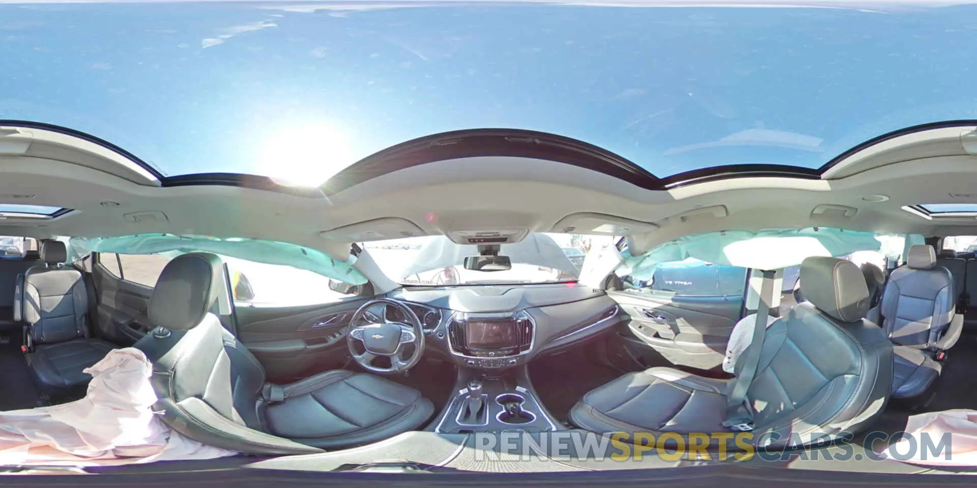 15 fotografías del automóvil dañado 1GNEVKKWXKJ162128 CHEVROLET TRAVERSE 2019