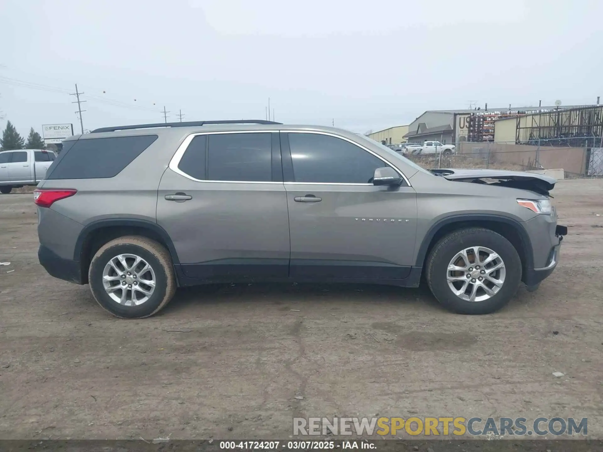 13 fotografías del automóvil dañado 1GNEVMKW0KJ241772 CHEVROLET TRAVERSE 2019
