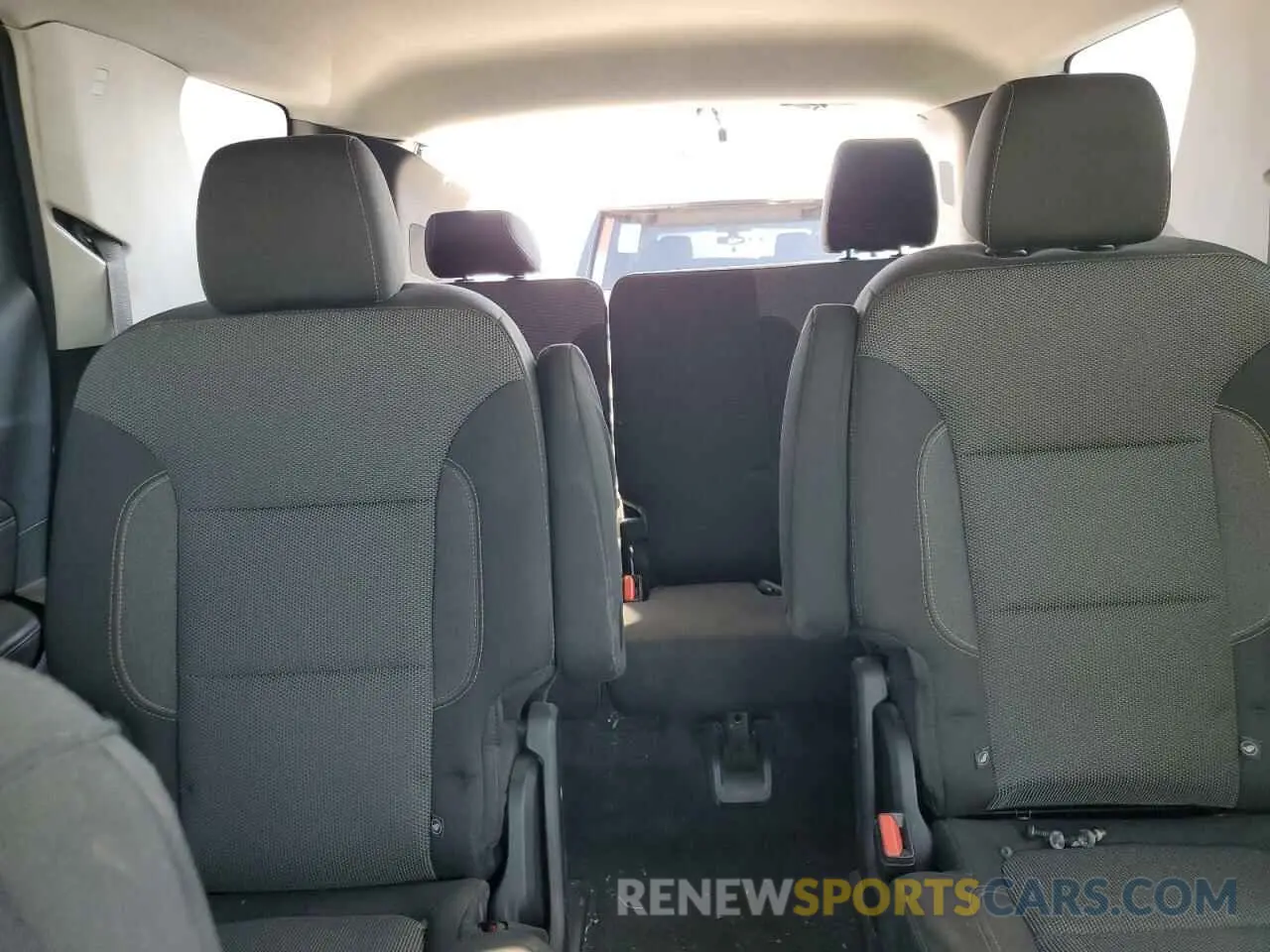 10 fotografías del automóvil dañado 1GNEVMKW7KJ237766 CHEVROLET TRAVERSE 2019