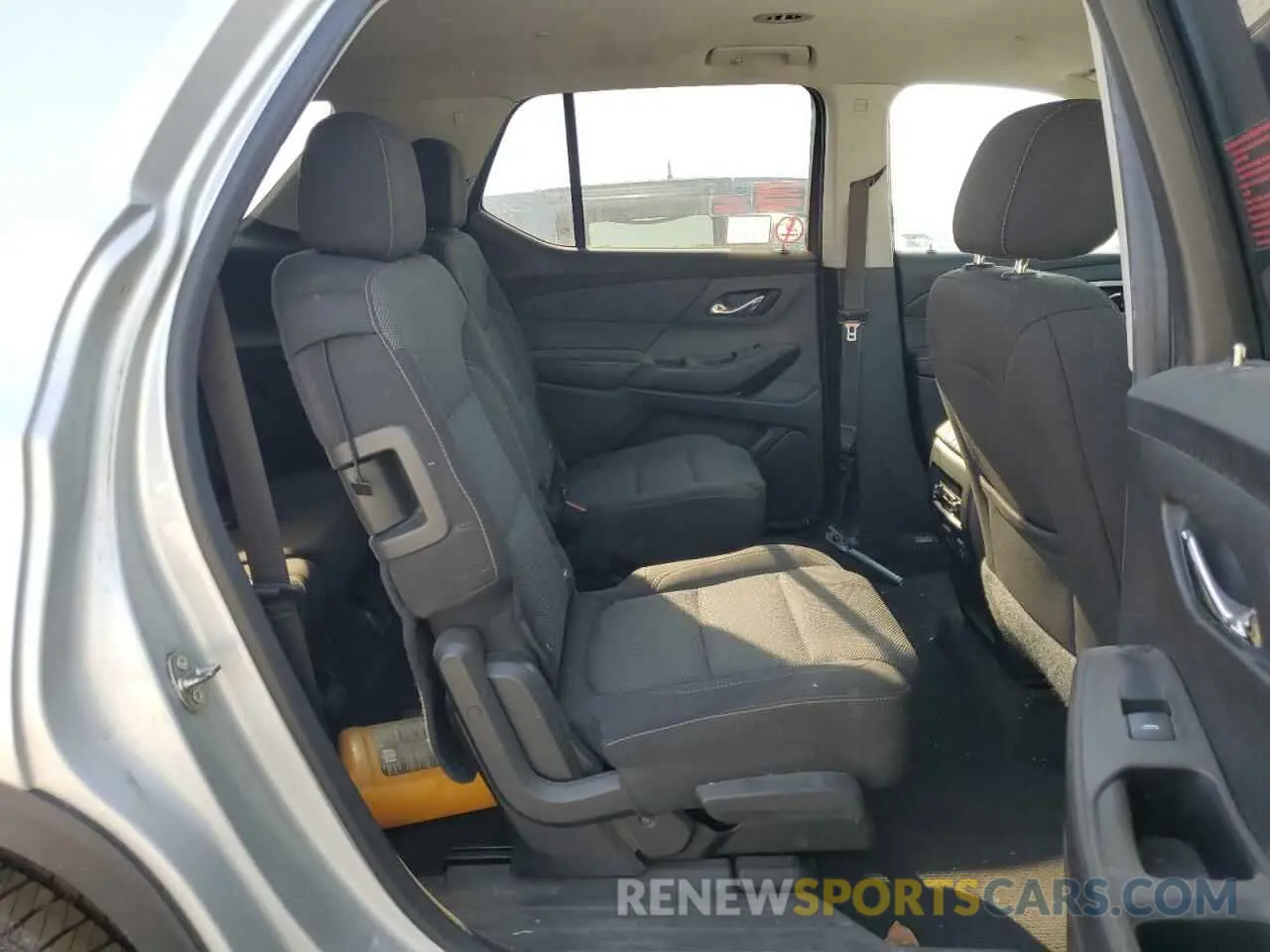 11 fotografías del automóvil dañado 1GNEVMKW7KJ237766 CHEVROLET TRAVERSE 2019