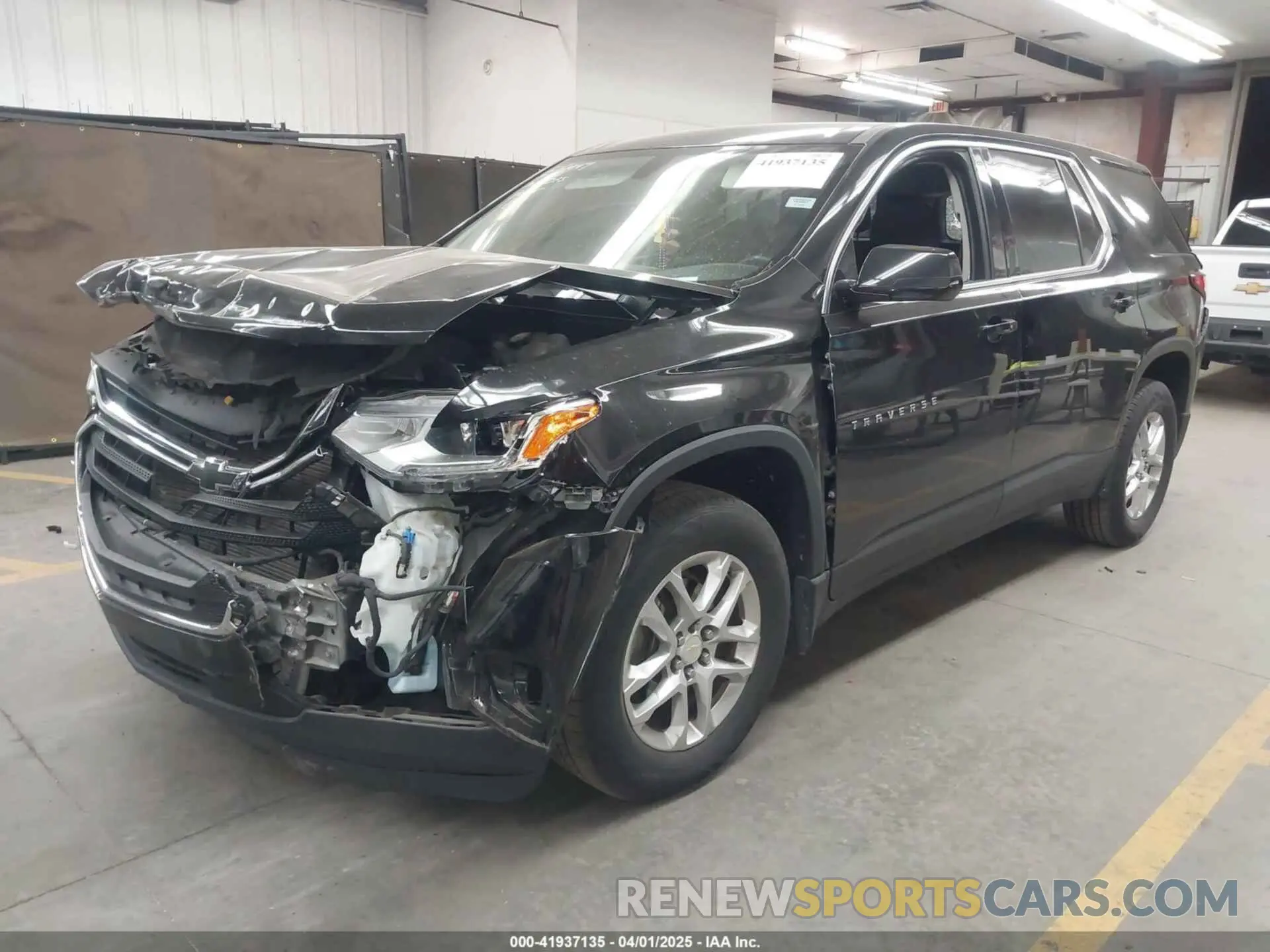 2 fotografías del automóvil dañado 1GNERFKW1LJ185651 CHEVROLET TRAVERSE 2020