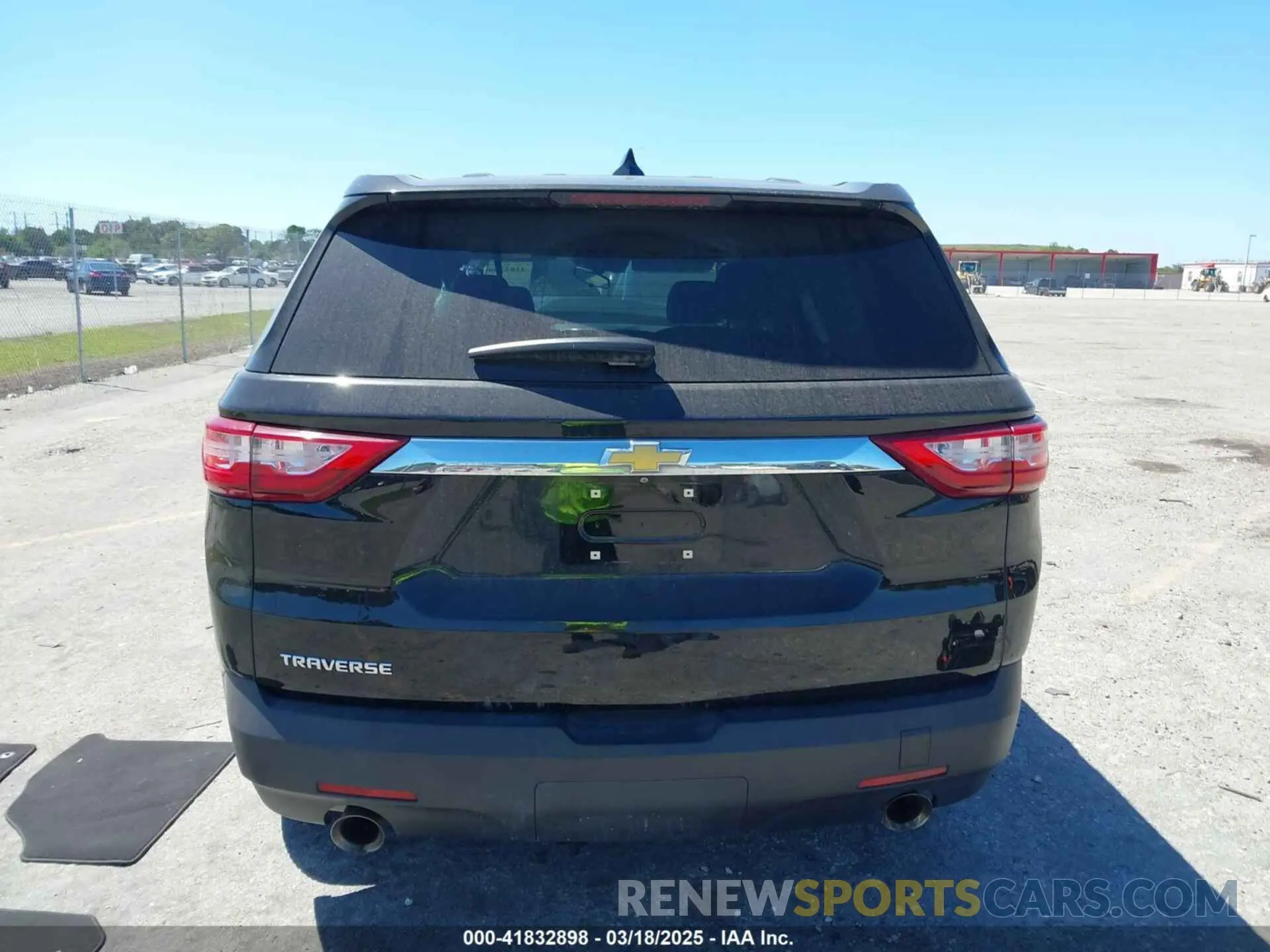 16 fotografías del automóvil dañado 1GNERFKW1LJ192566 CHEVROLET TRAVERSE 2020
